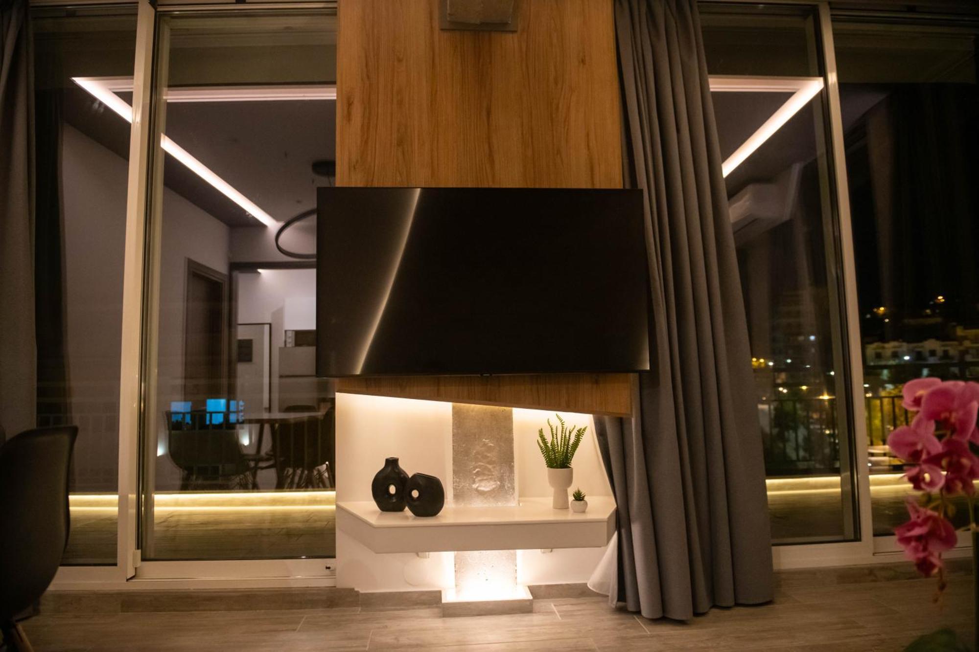 Apartamento Skia Luxury Living Above The Walls Tessalónica
