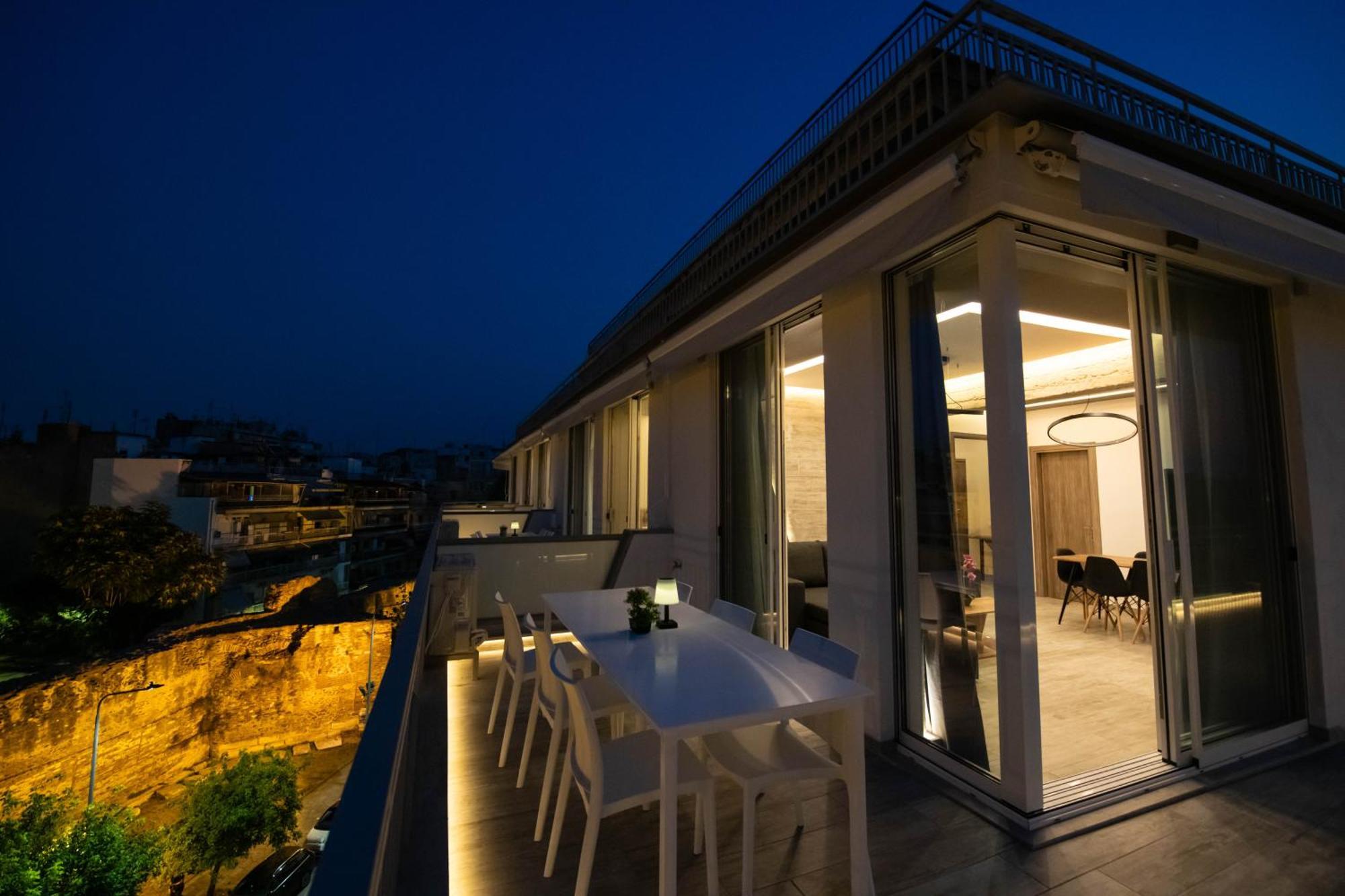 Skia Luxury Living Above The Walls Tessalónica