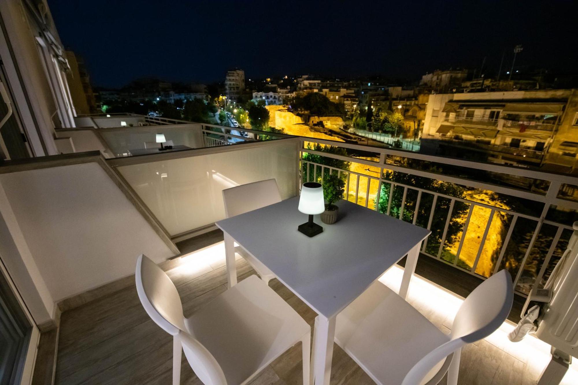 Apartamento Skia Luxury Living Above The Walls Tessalónica