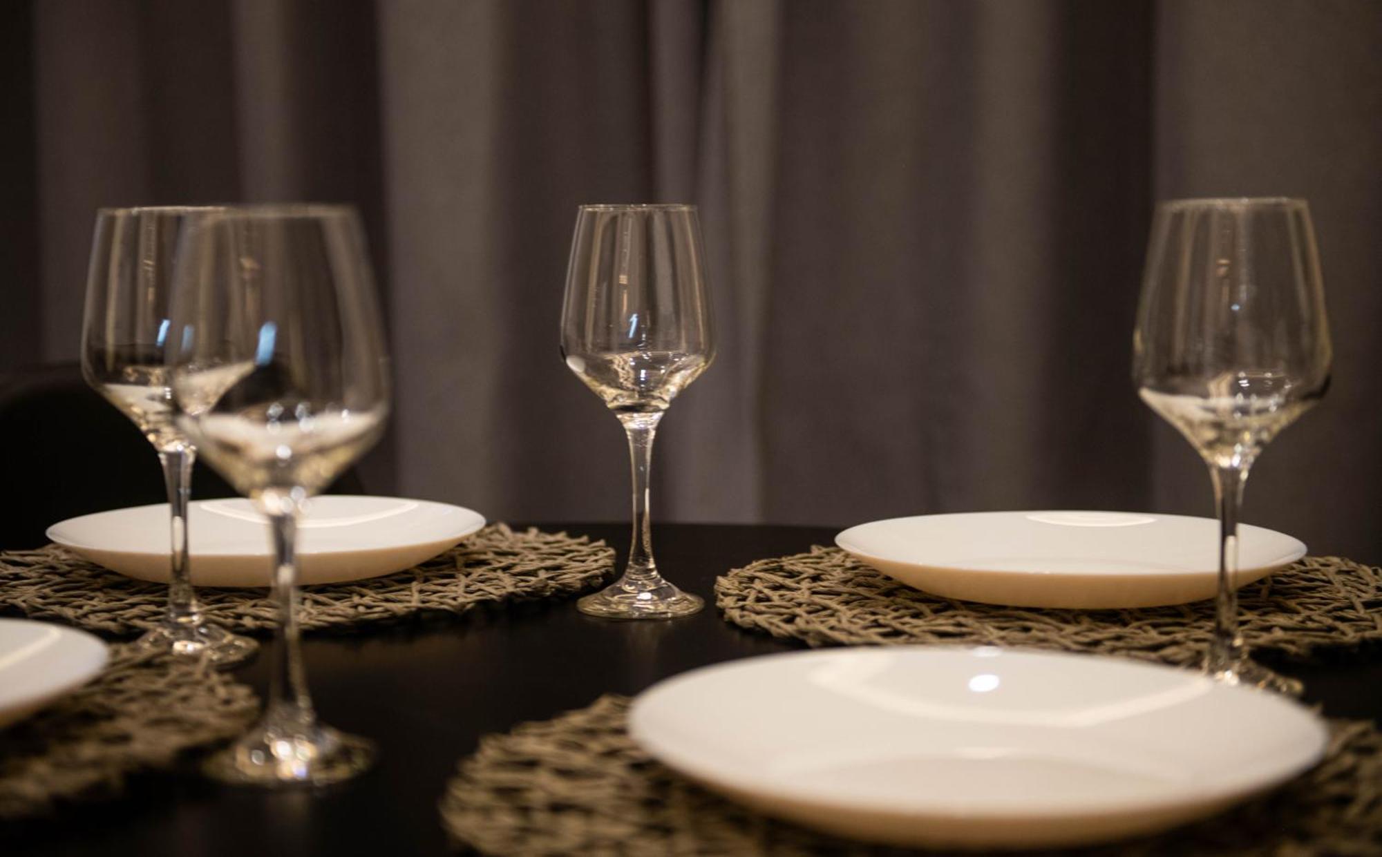 Skia Luxury Living Above The Walls Apartamento