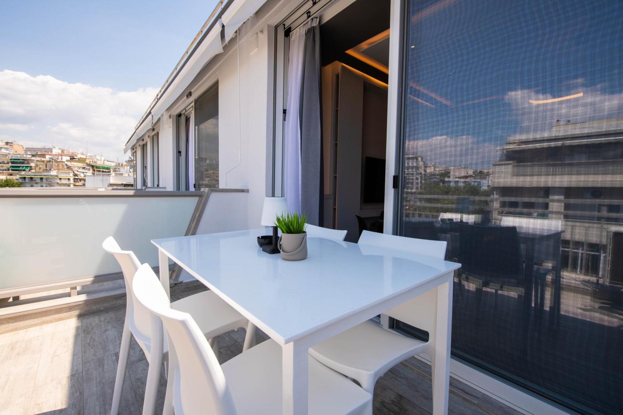 Skia Luxury Living Above The Walls Tessalónica