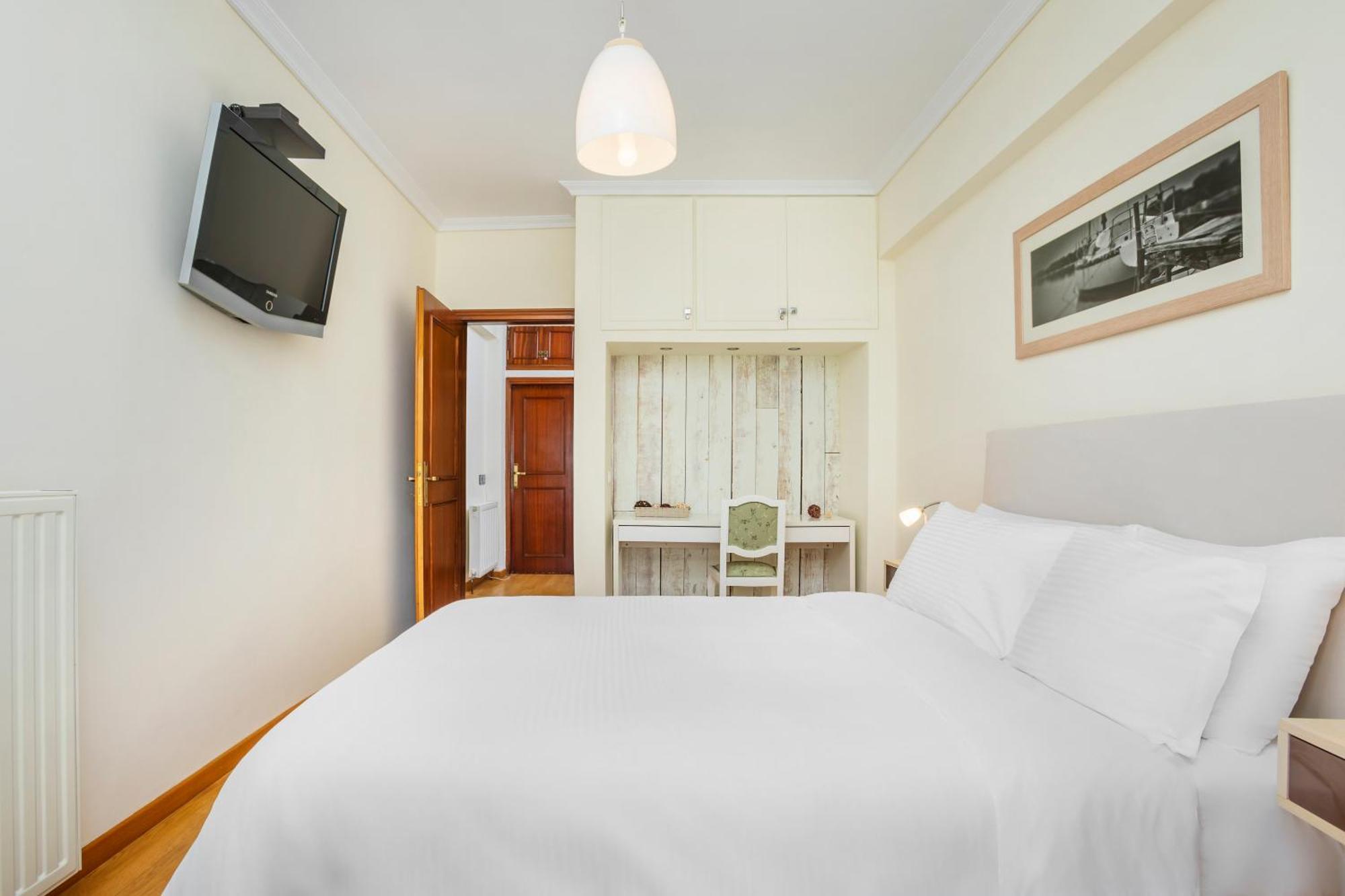 Cozy Penthouse Thessaloniki