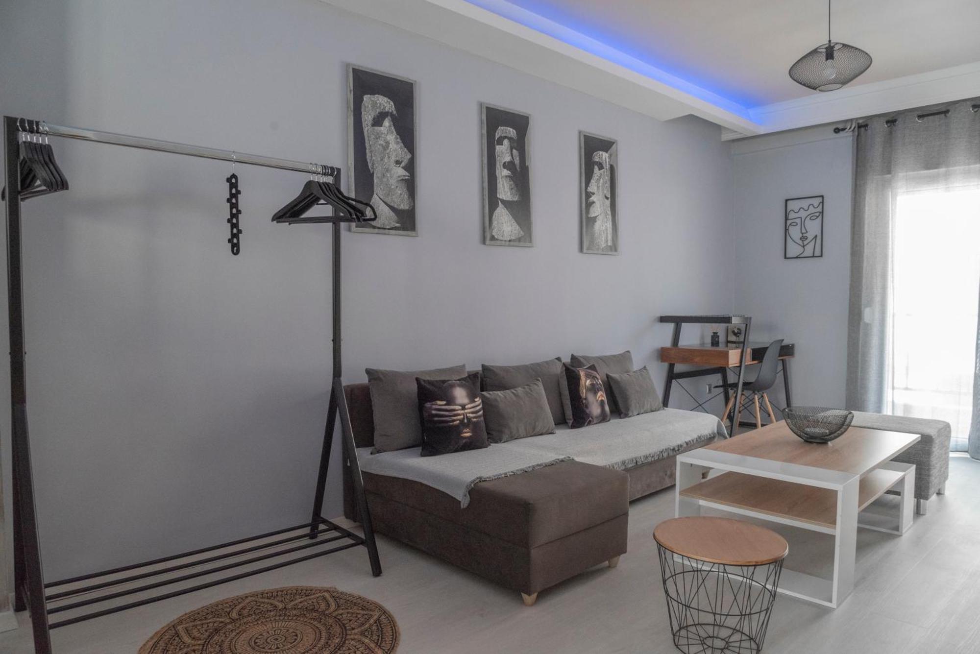 Vip Apt. Pezodromos Kalamarias *