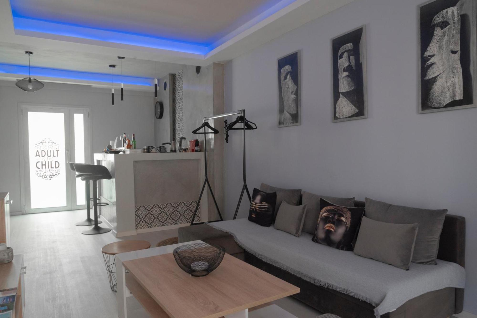 Vip Apt. Pezodromos Kalamarias *
