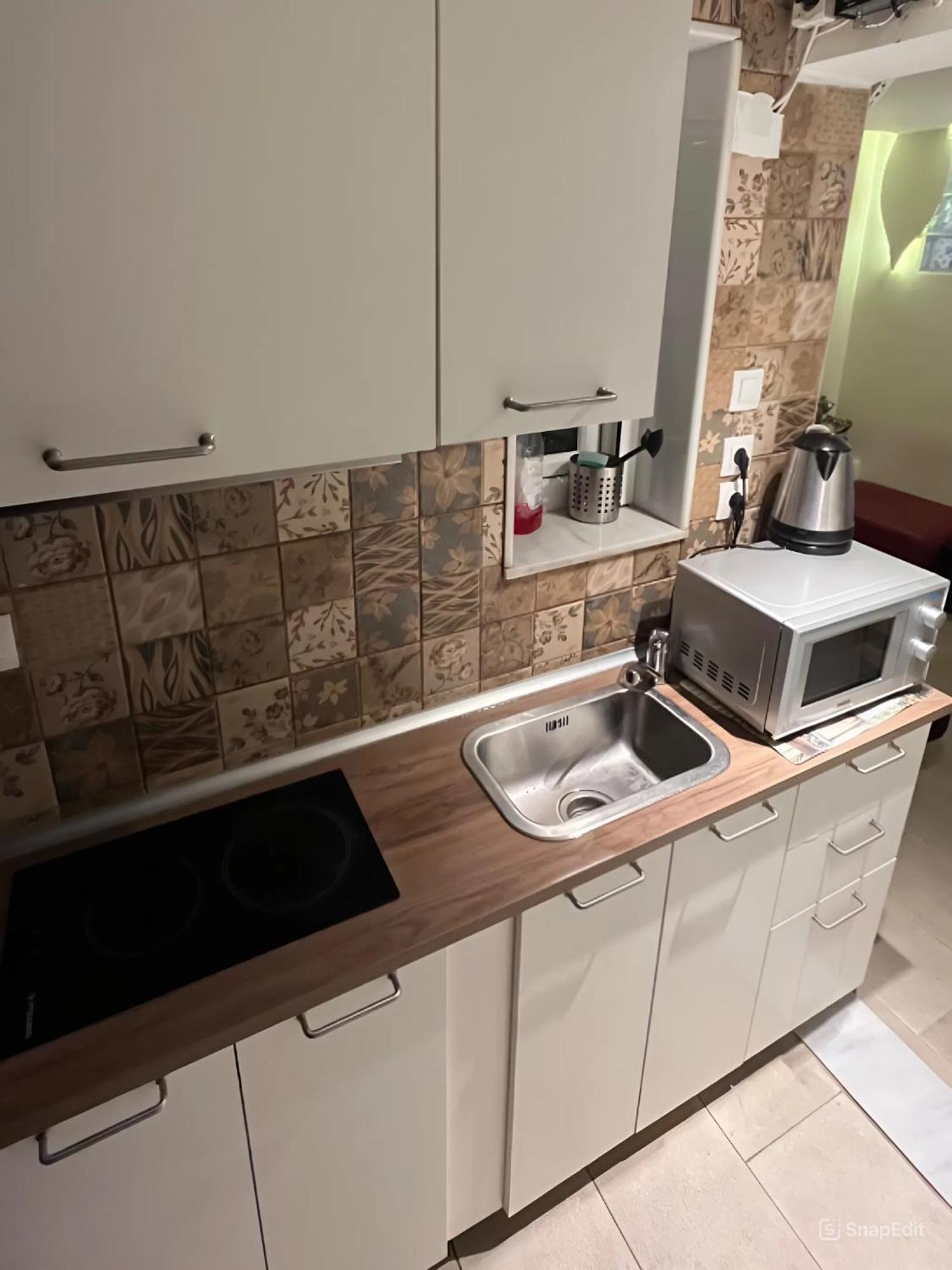 Apartment Spacious 4 Bedroom By Agios Dimitrios *