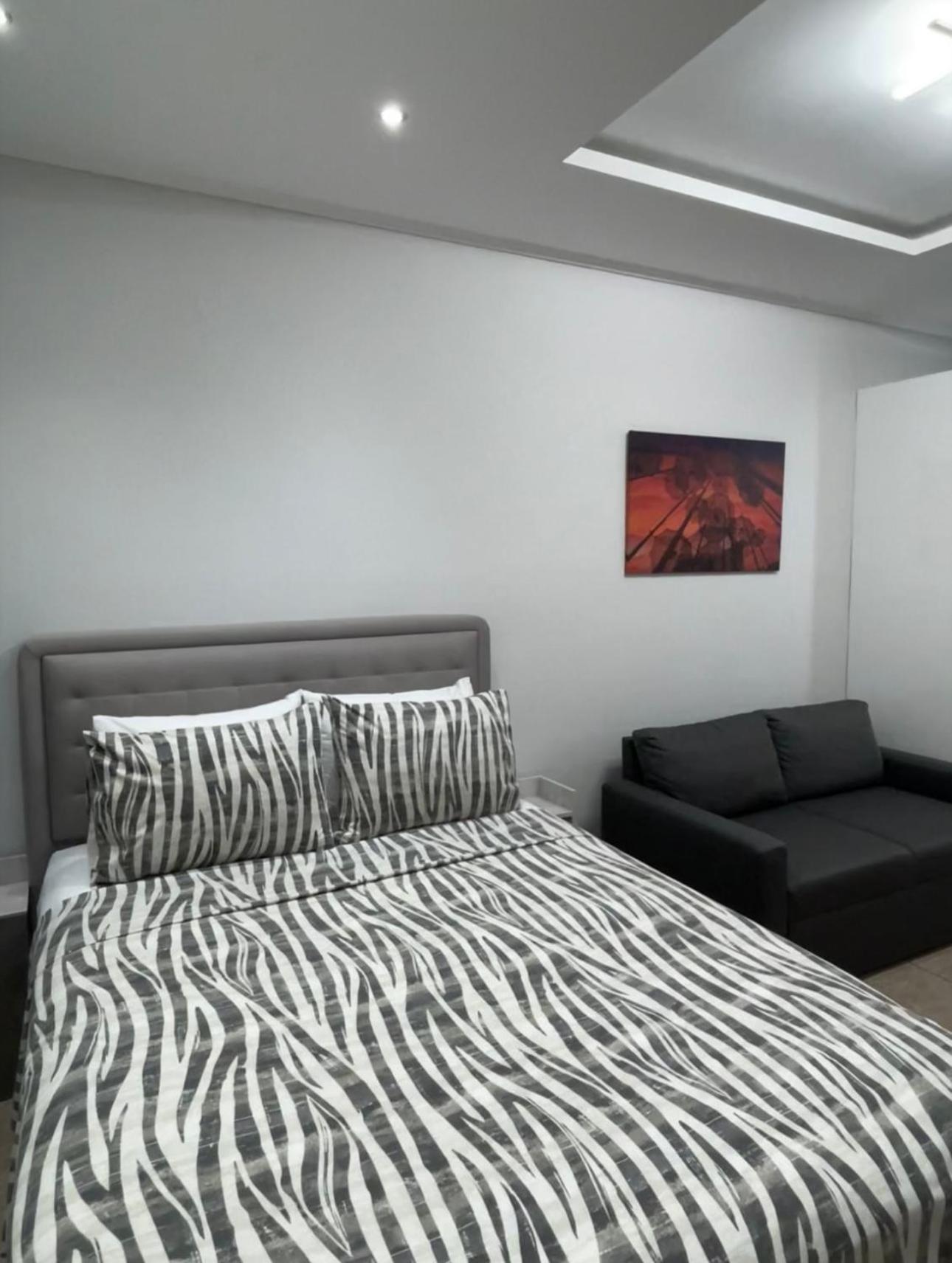 Apartment Prism Free Private Parking