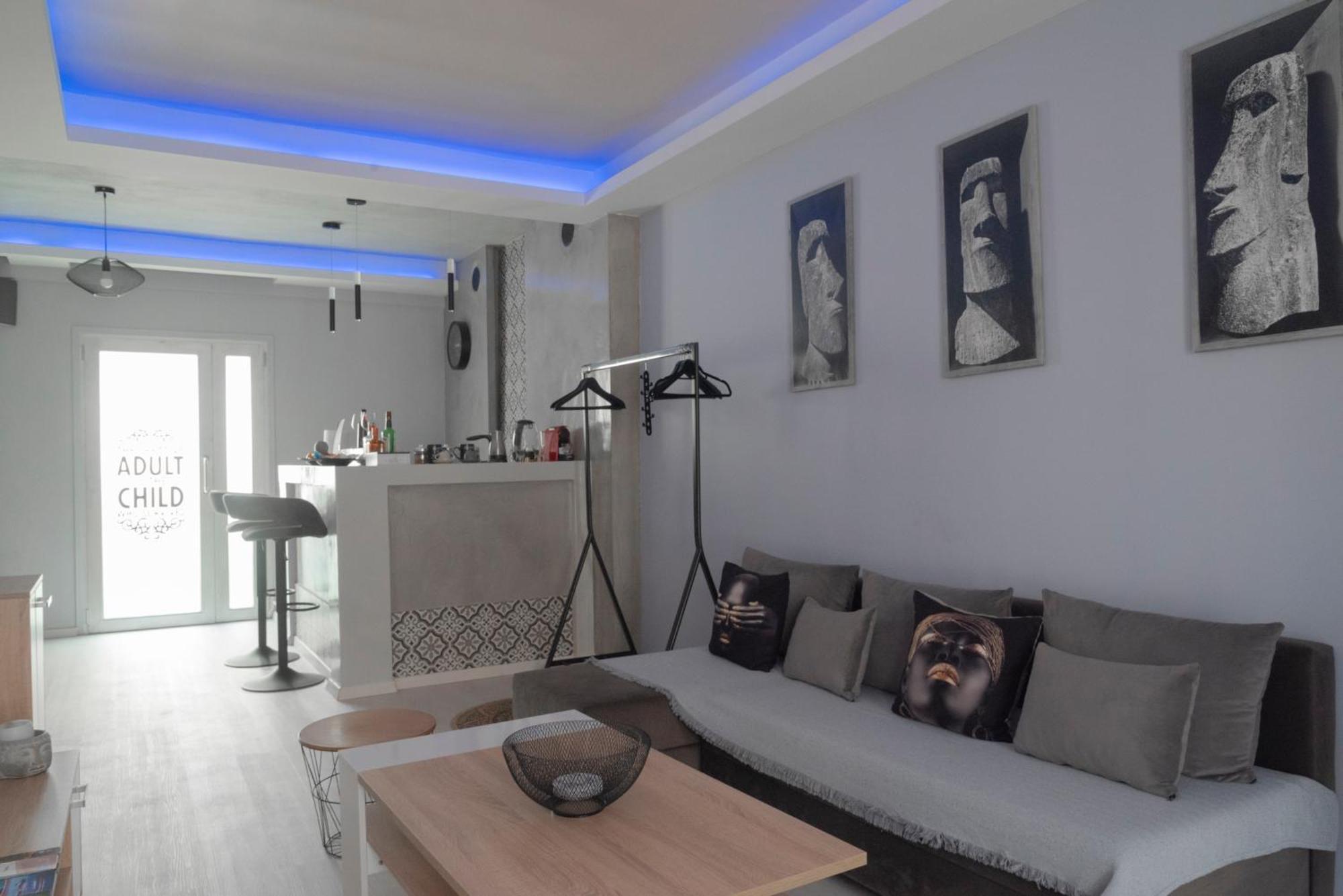 Vip Apt. Pezodromos Kalamarias *