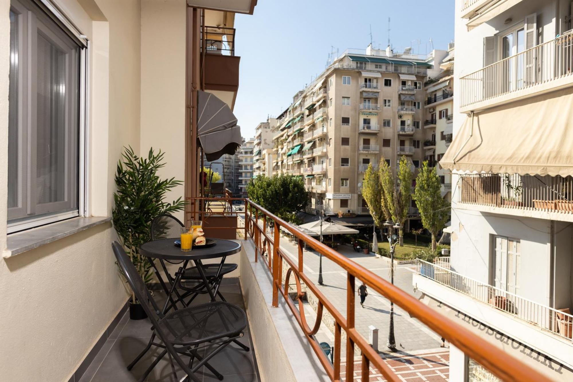 Starlights Wonderful View By Binobi! * Thessaloniki