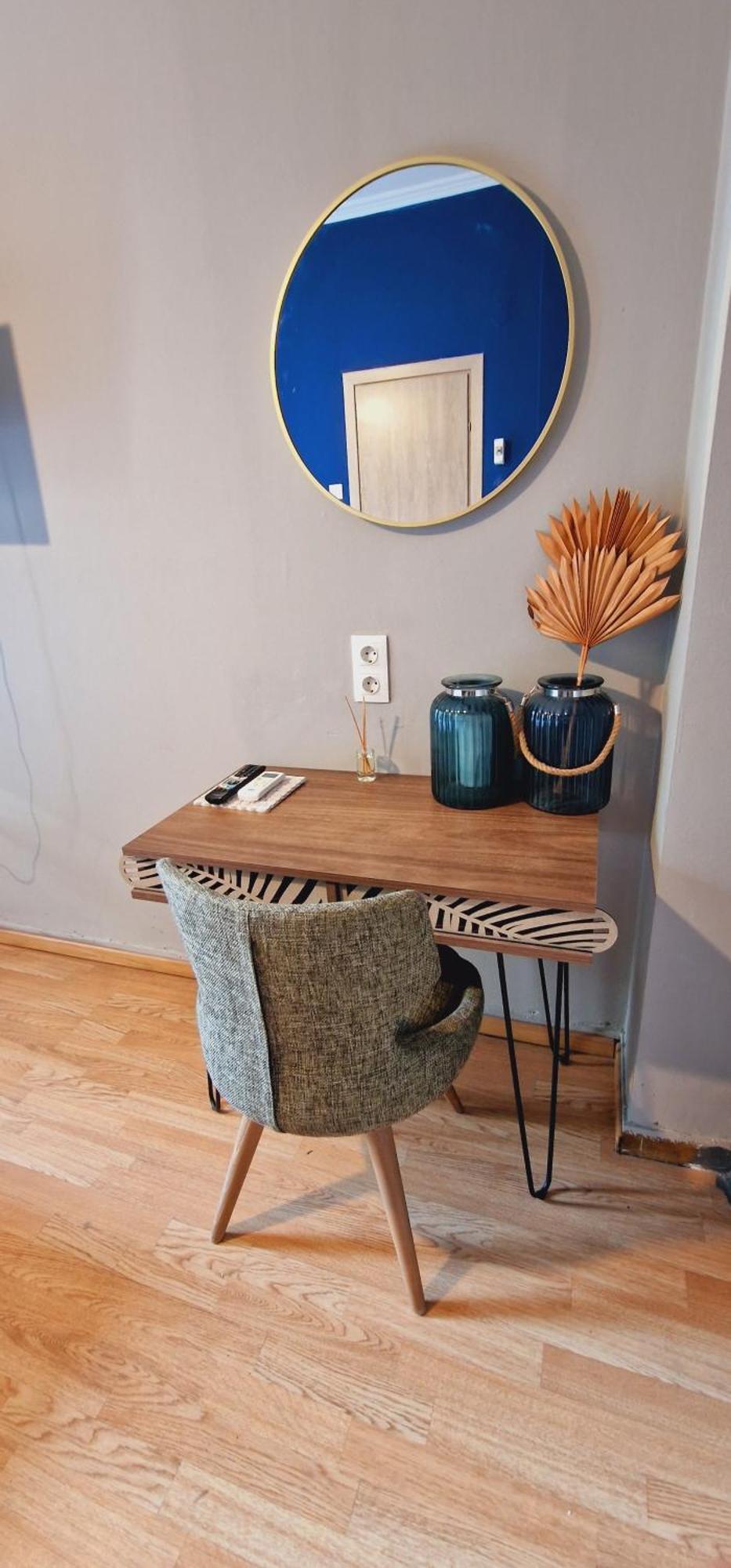 Apartment Closer 