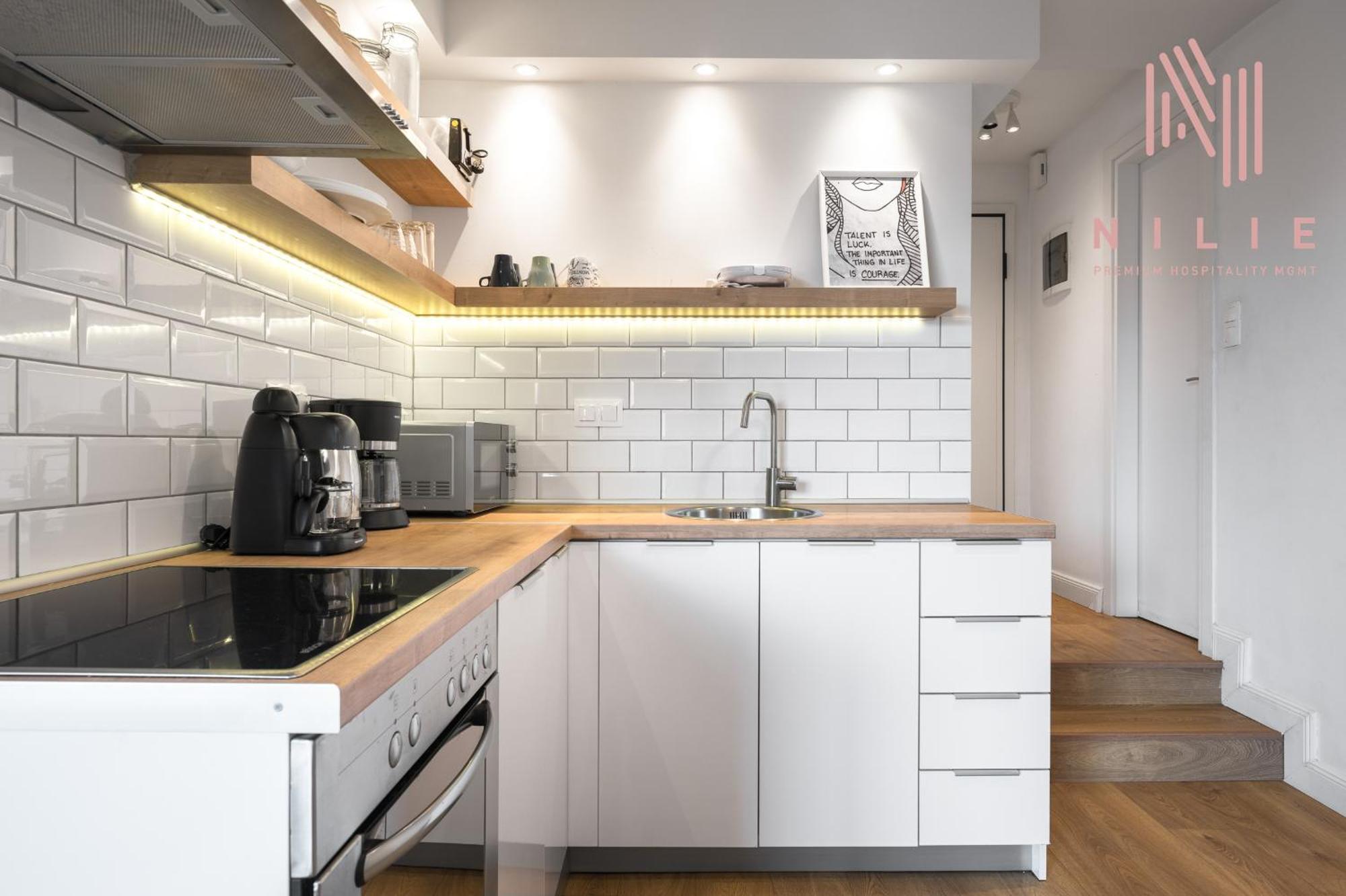 Zaphira, Nilie Hospitality Mgmt