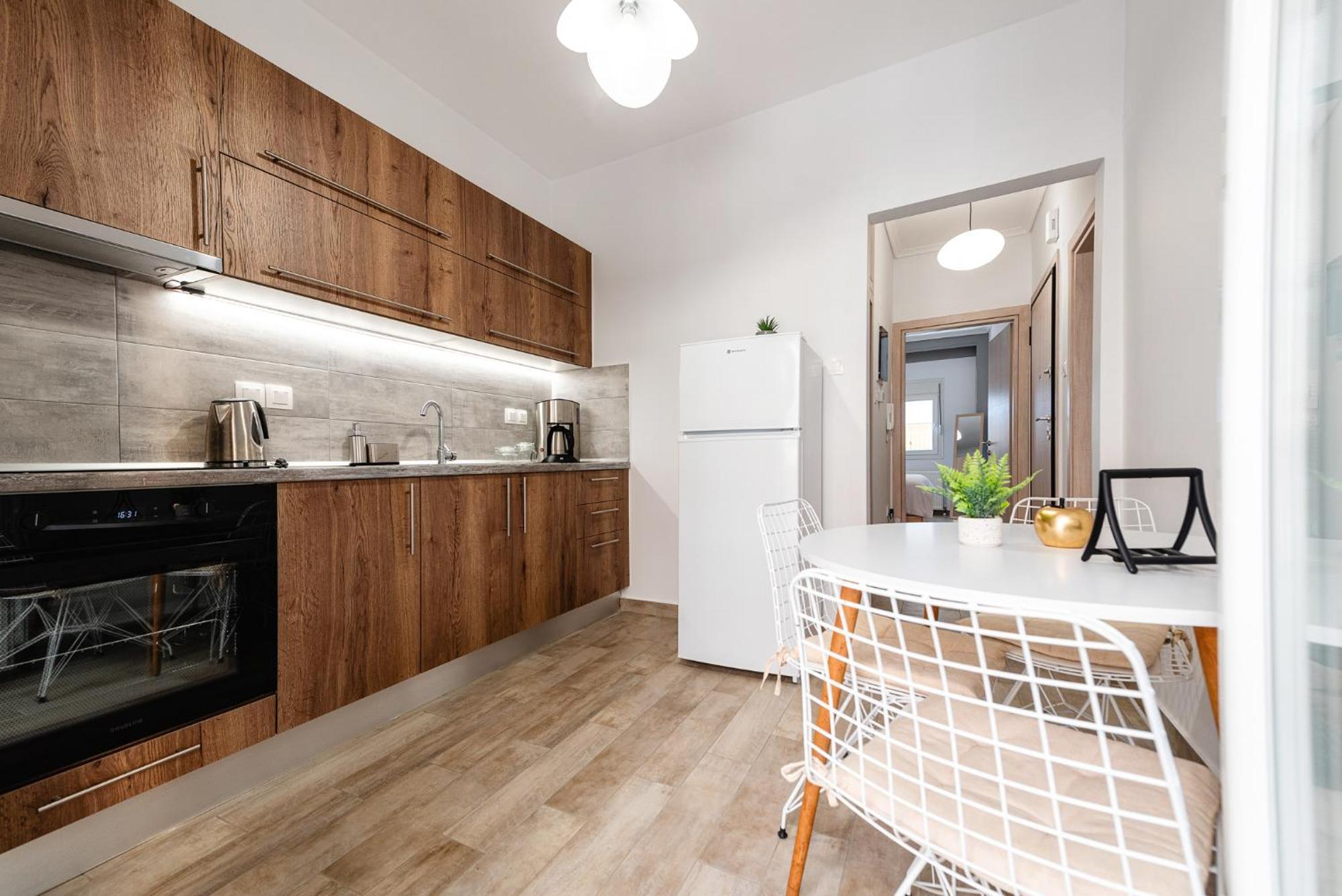 Cozy Hideaway In Apartment Thessaloniki