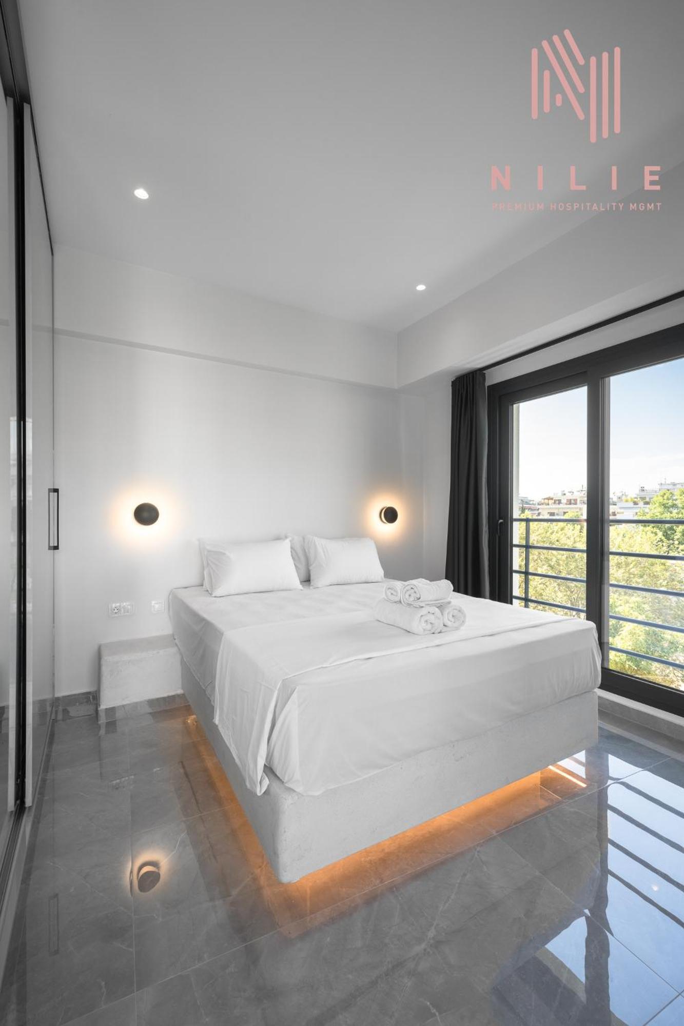 8 No 2,10, Nilie Hospitality Mgmt