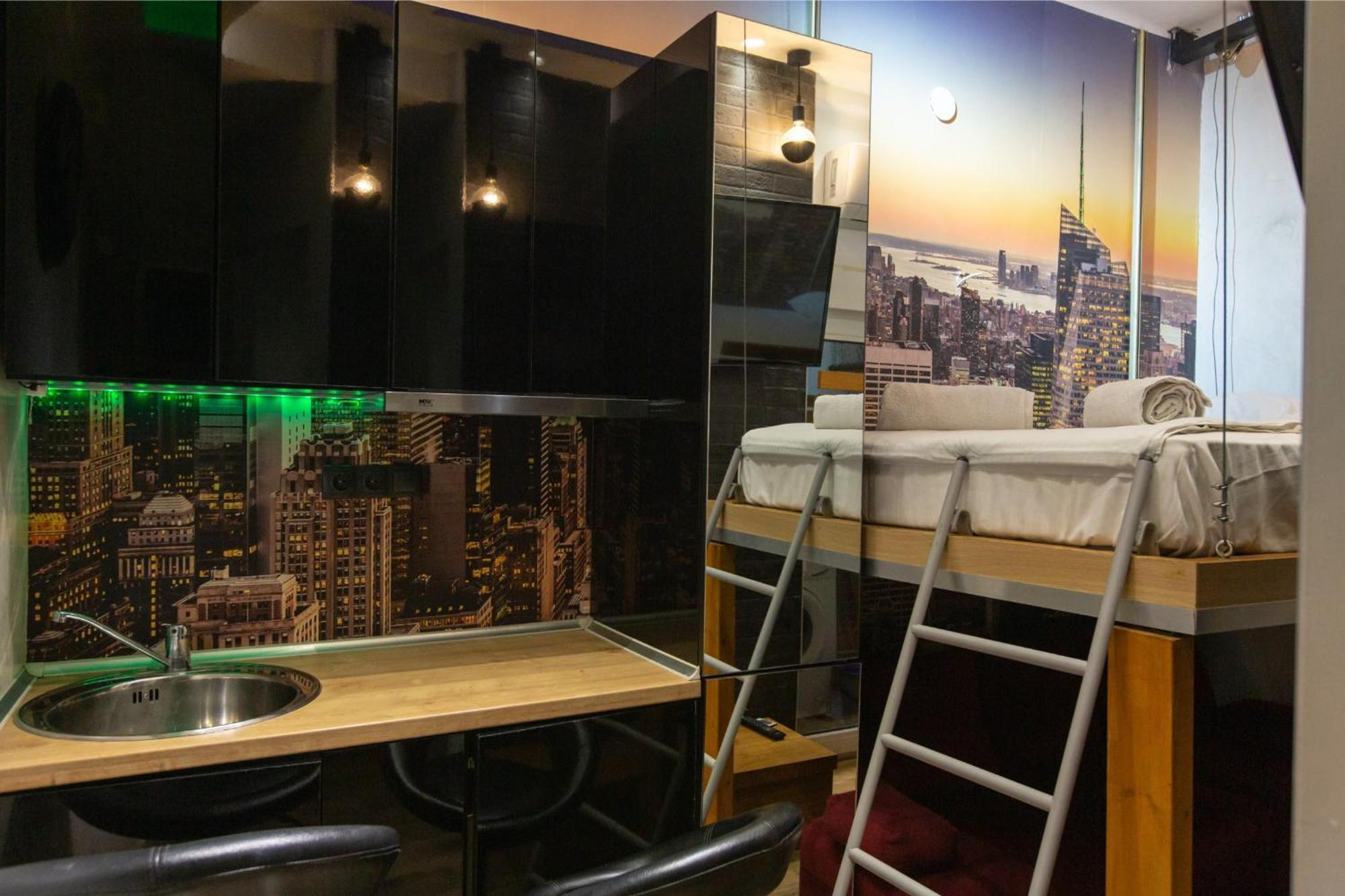 Modern Design Close To Center Thessaloniki