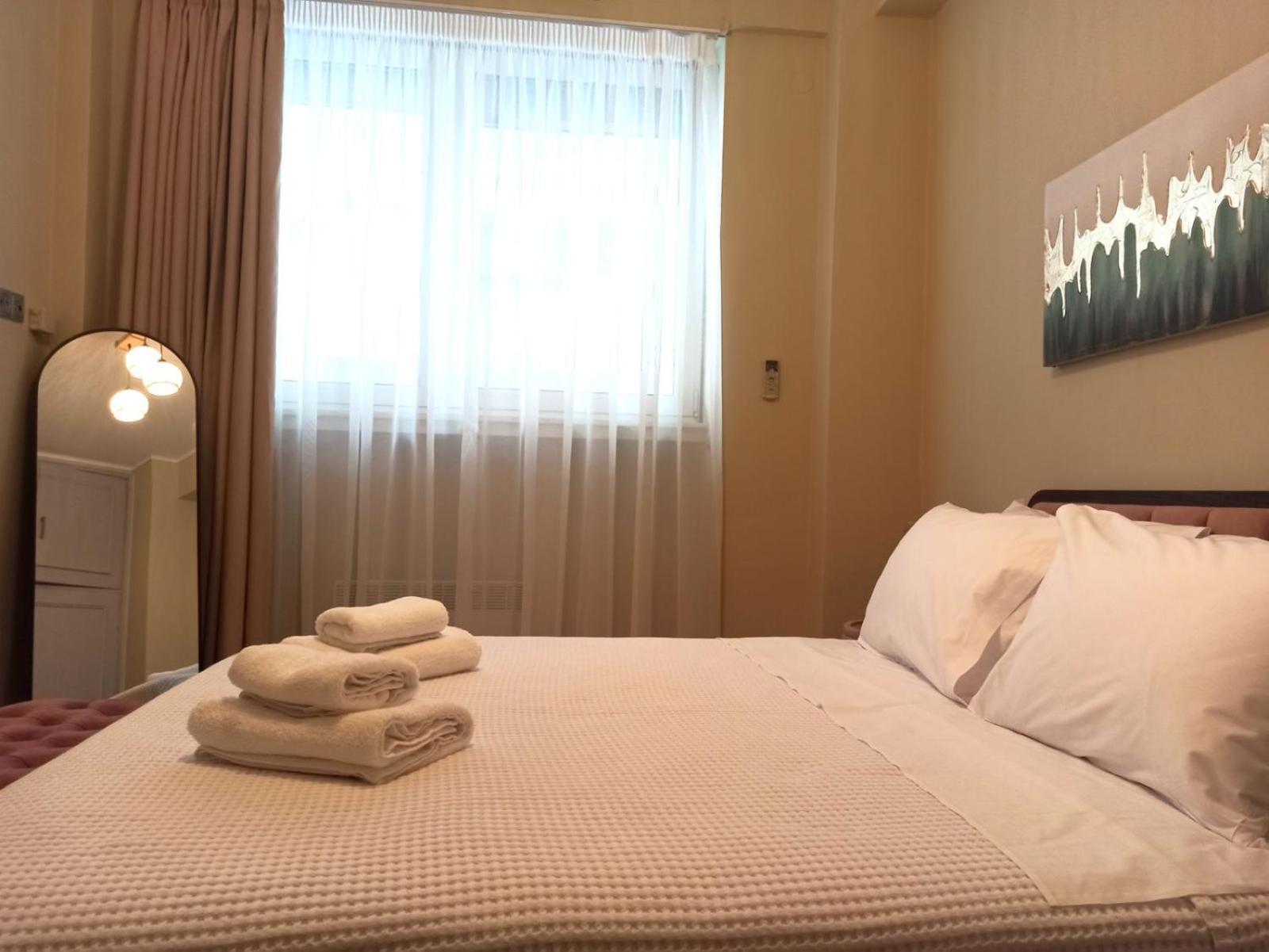 Capsulehotel Kallaris Deluxe House