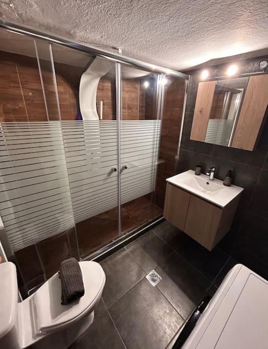 Angies Ledsigns Apartamento
