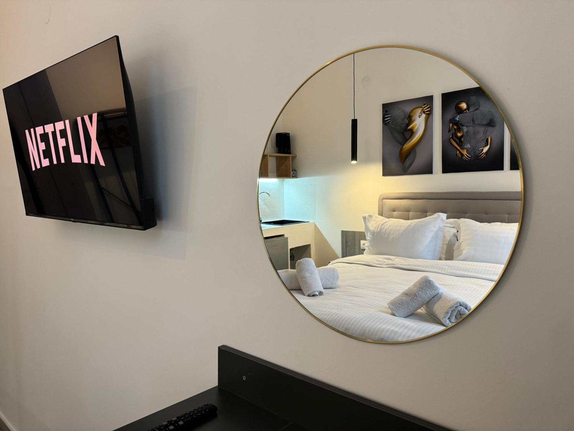 Apartment Private Mini Suite-netflix