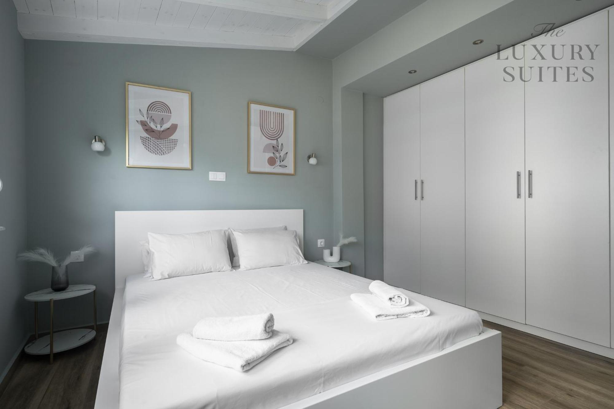 Niraya 2 Bedroom Penthouse, The Luxury *