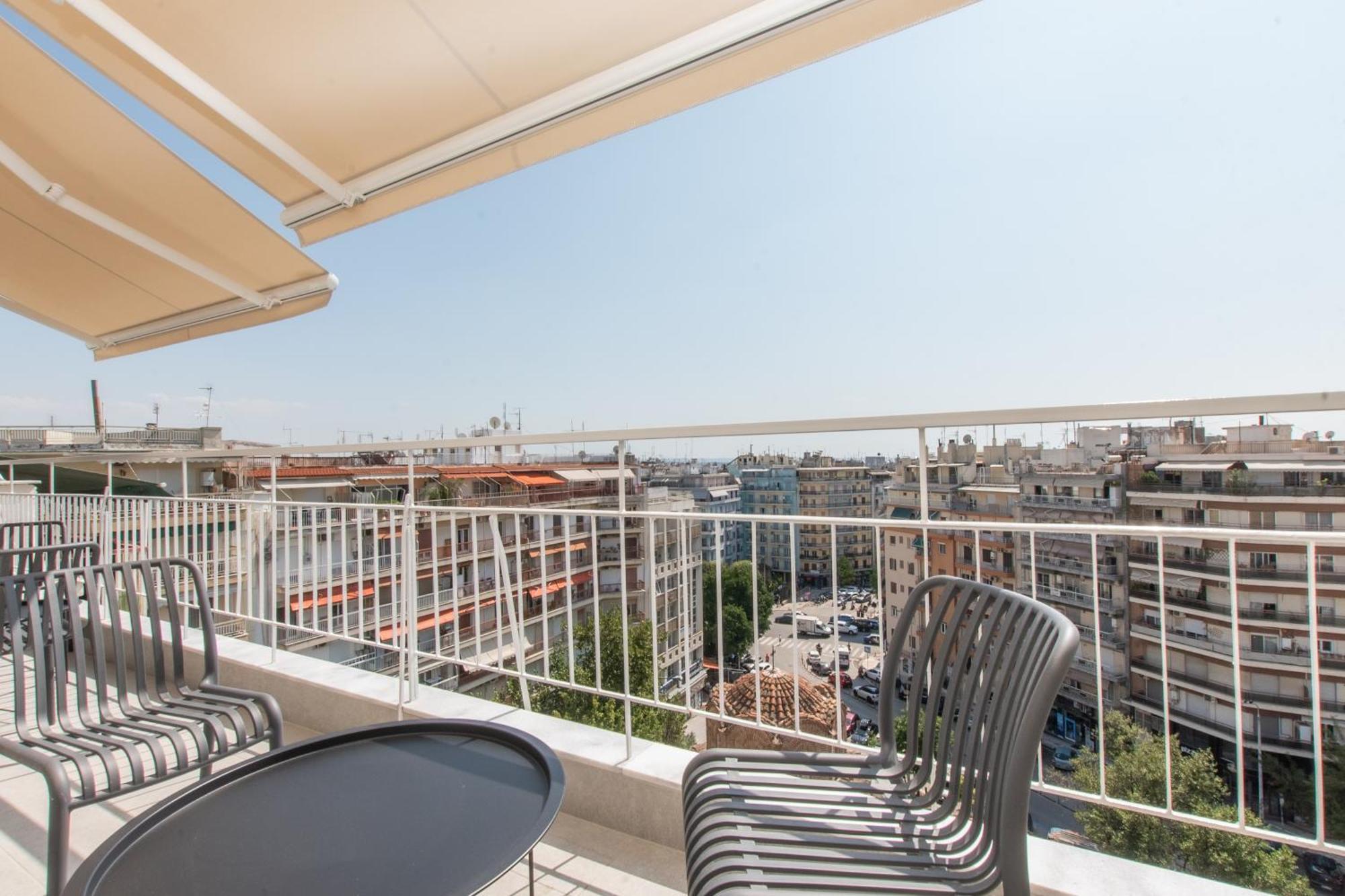 Tinker's Urban Penthouse Apartment Thessaloniki