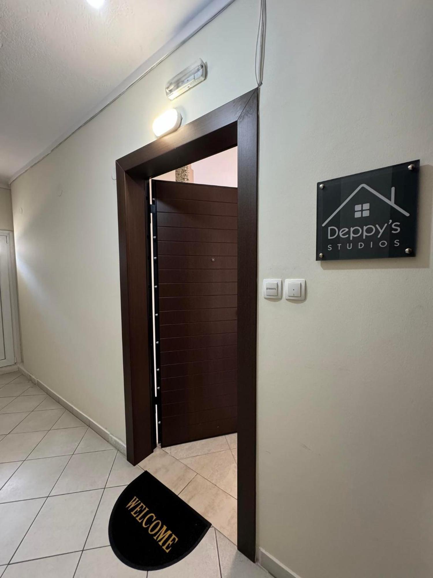 Deppy's In Apartment