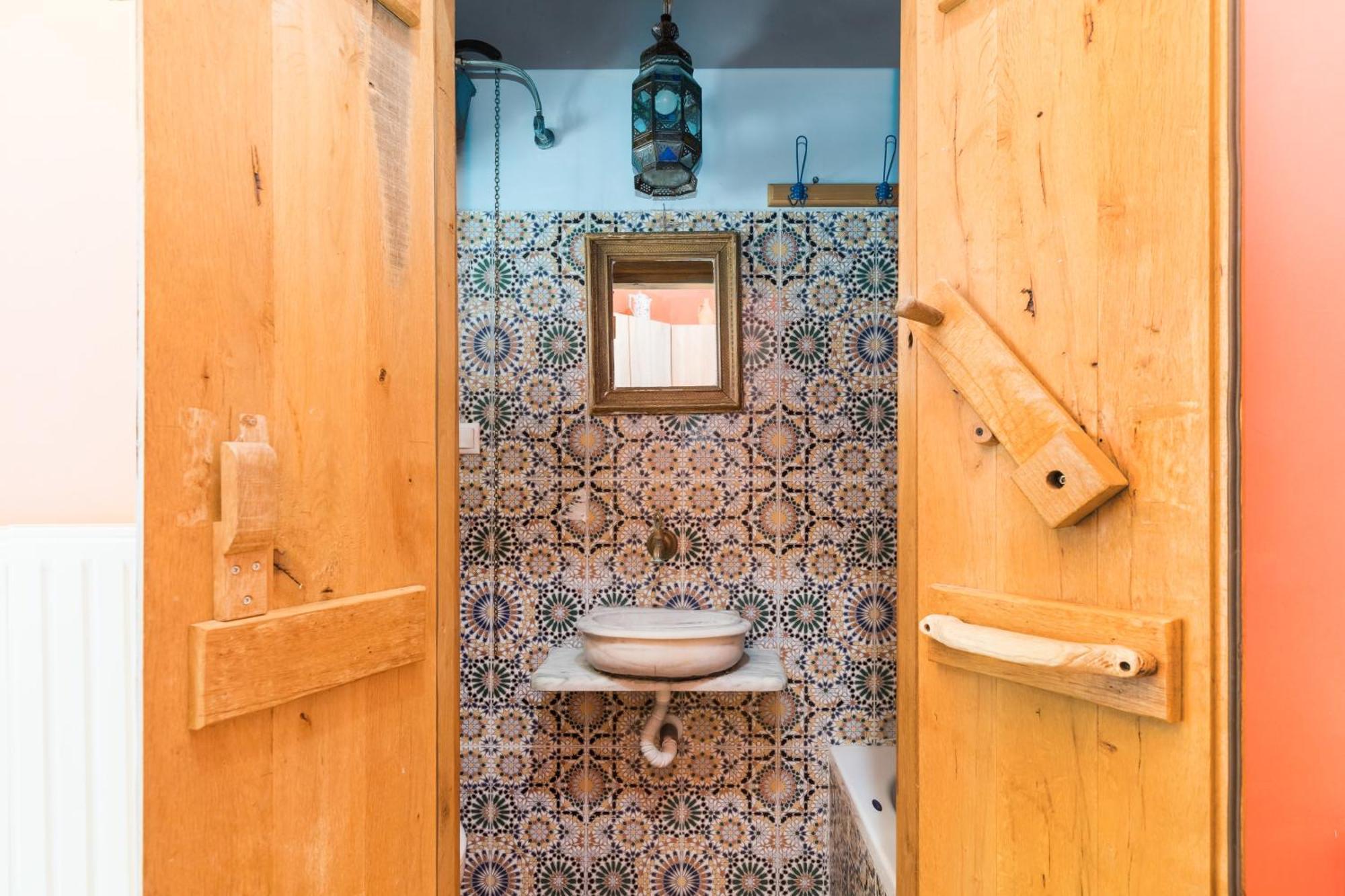 Apartment Butterfly By Halu! Retro House In The Center Thessaloniki