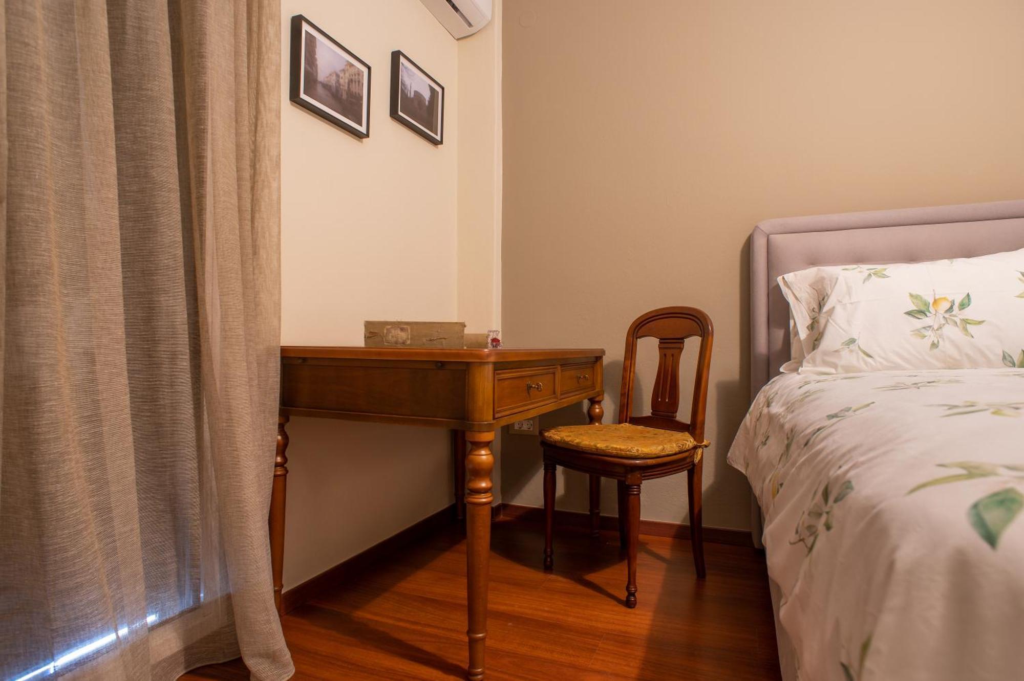 Downtown Stories Apartment *