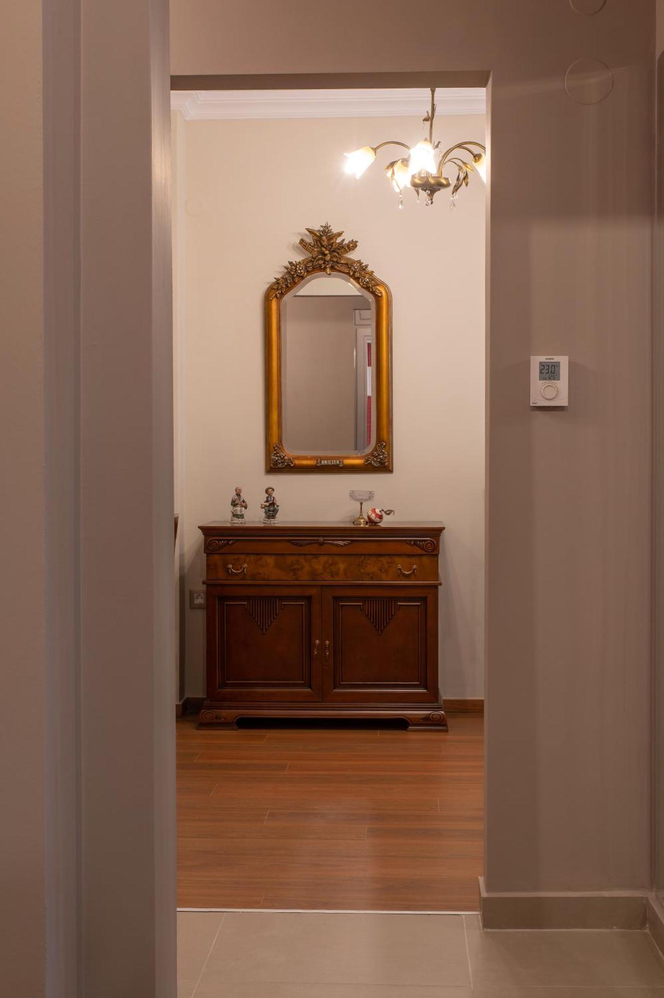 Apartment Downtown Stories *