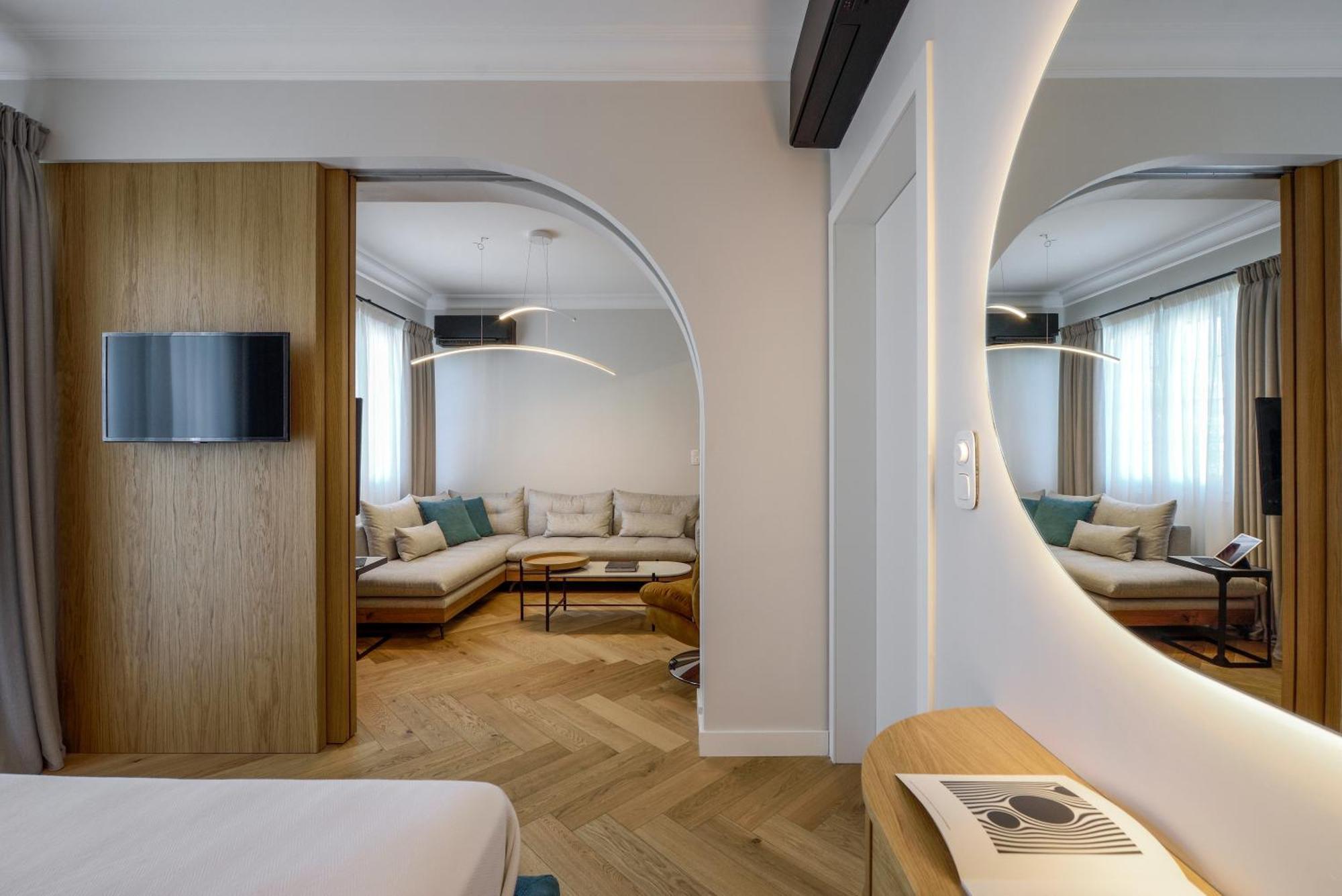#luxlikehome Queen Thessaloniki