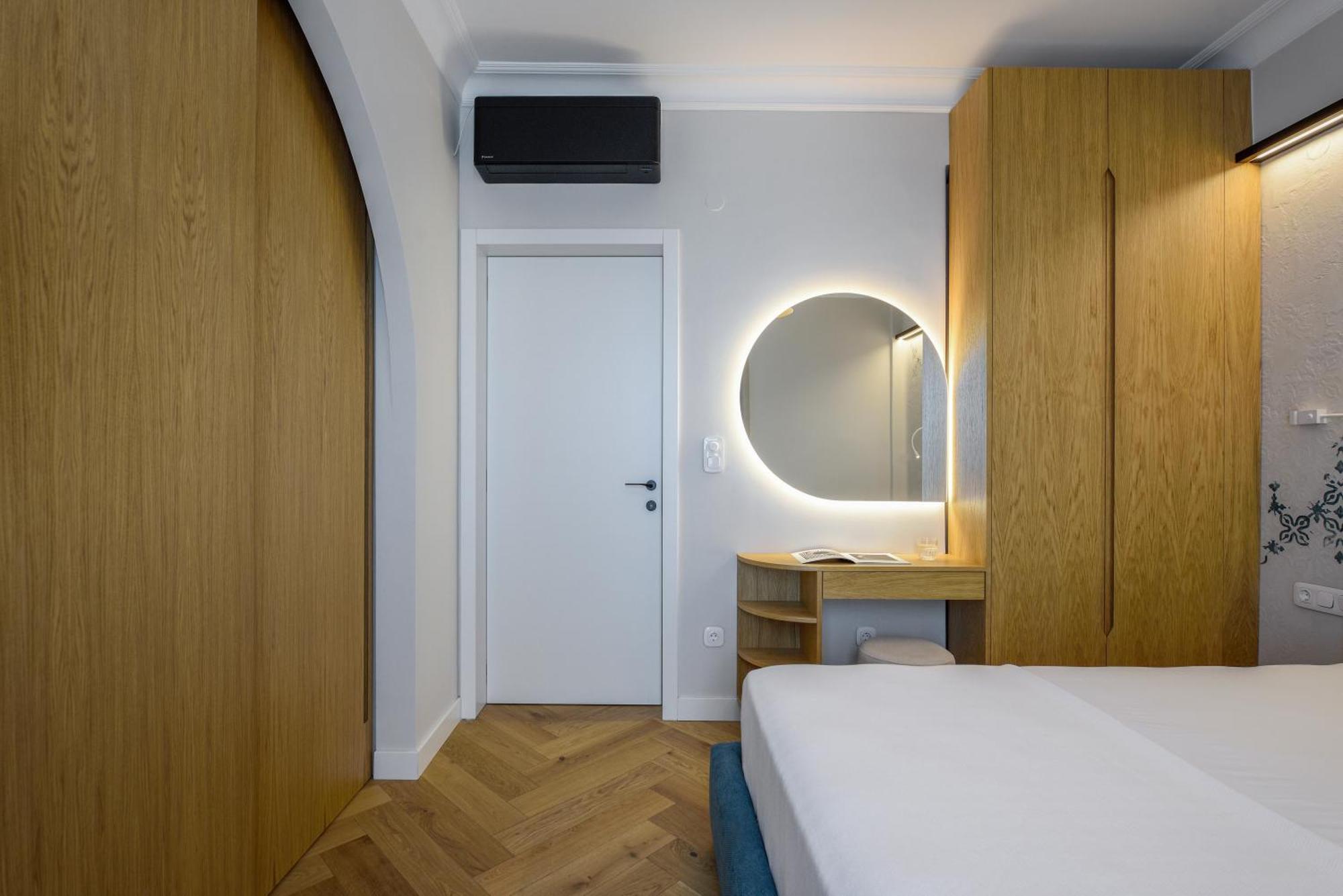 #luxlikehome Queen Apartment