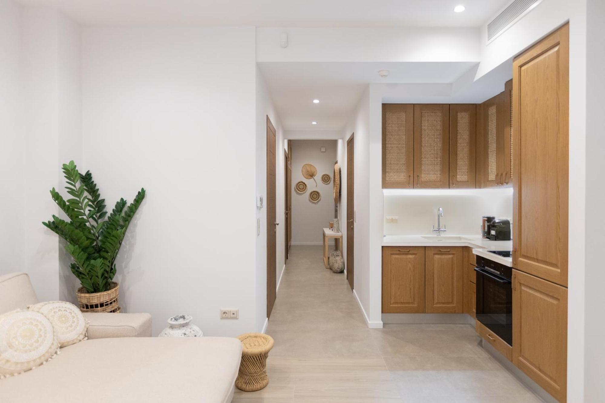 Harmonious Heaven Apartment *