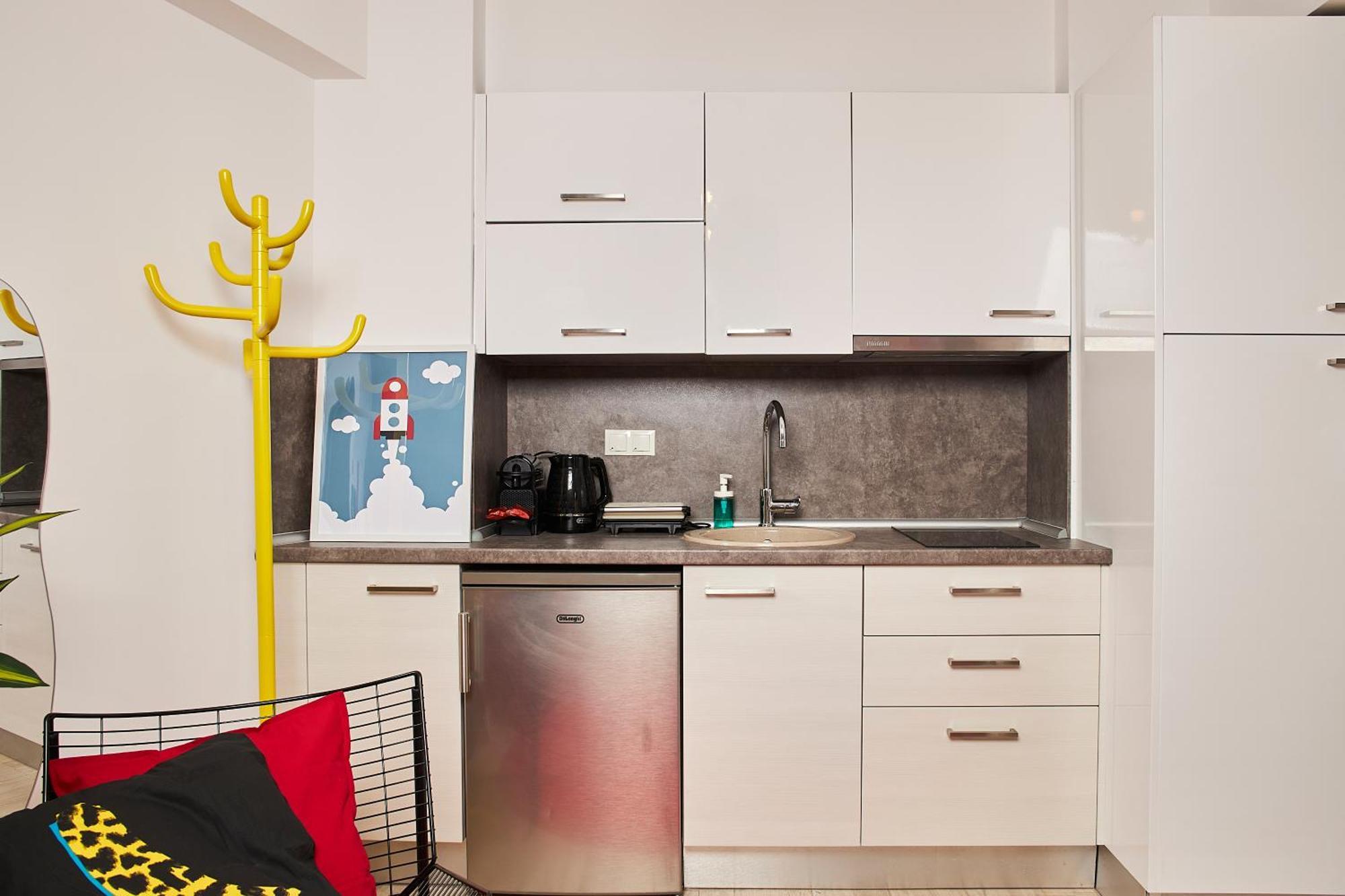 Daire Superstudio Pop Art With Free Parking Space By Binobi!