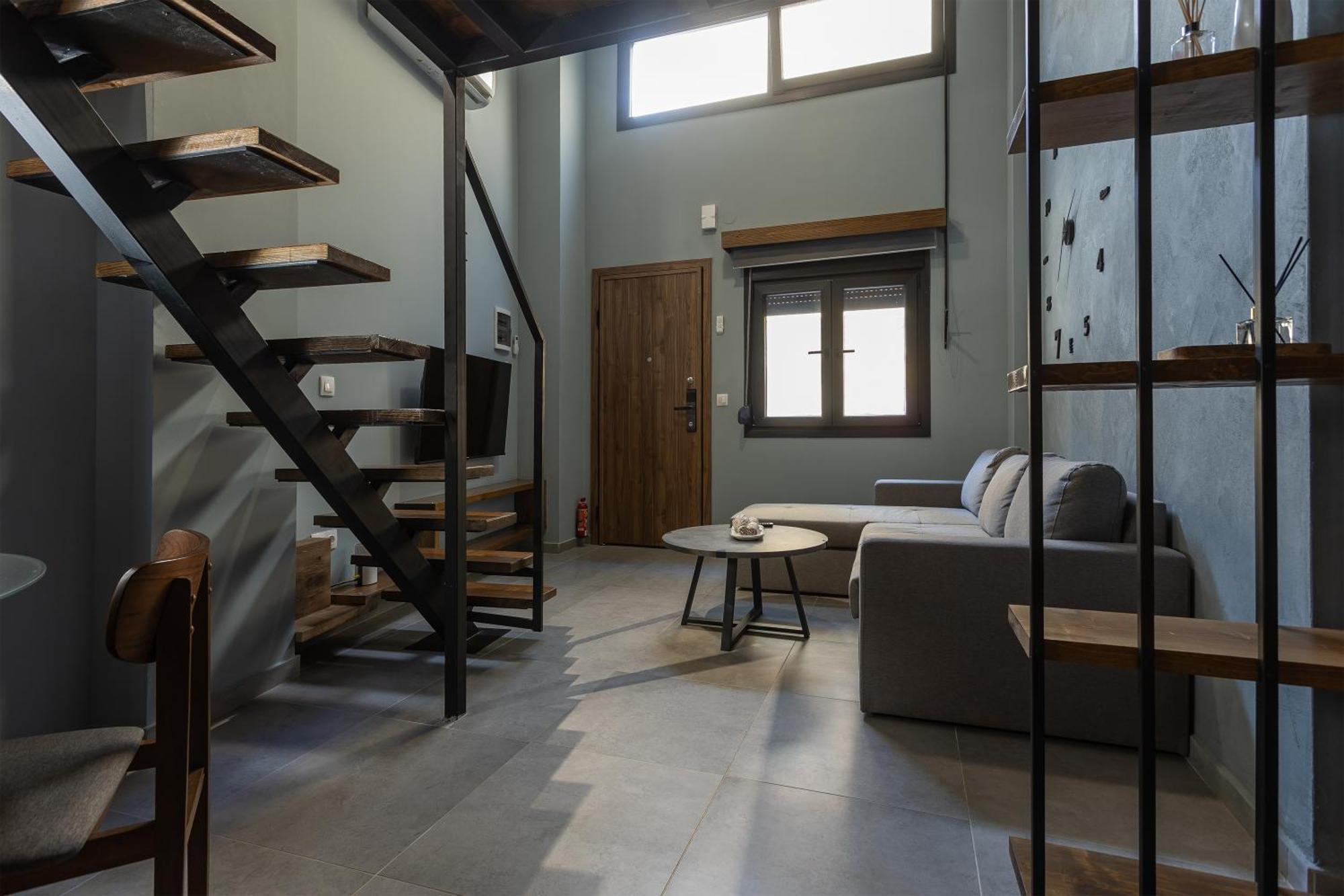 Wooden Daire *