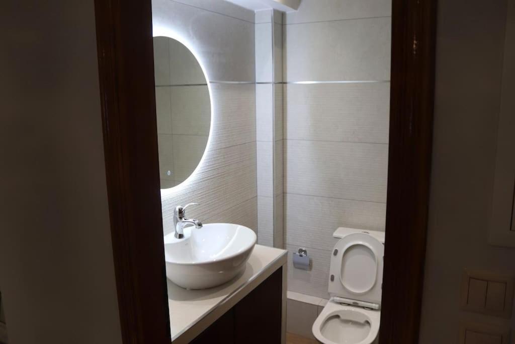 Apartment Downtown Gem Thessaloniki