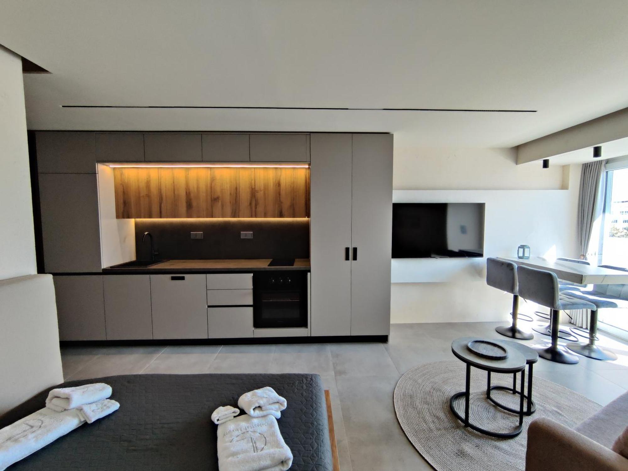 Celestial Luxury Skg Port Ii Apartment