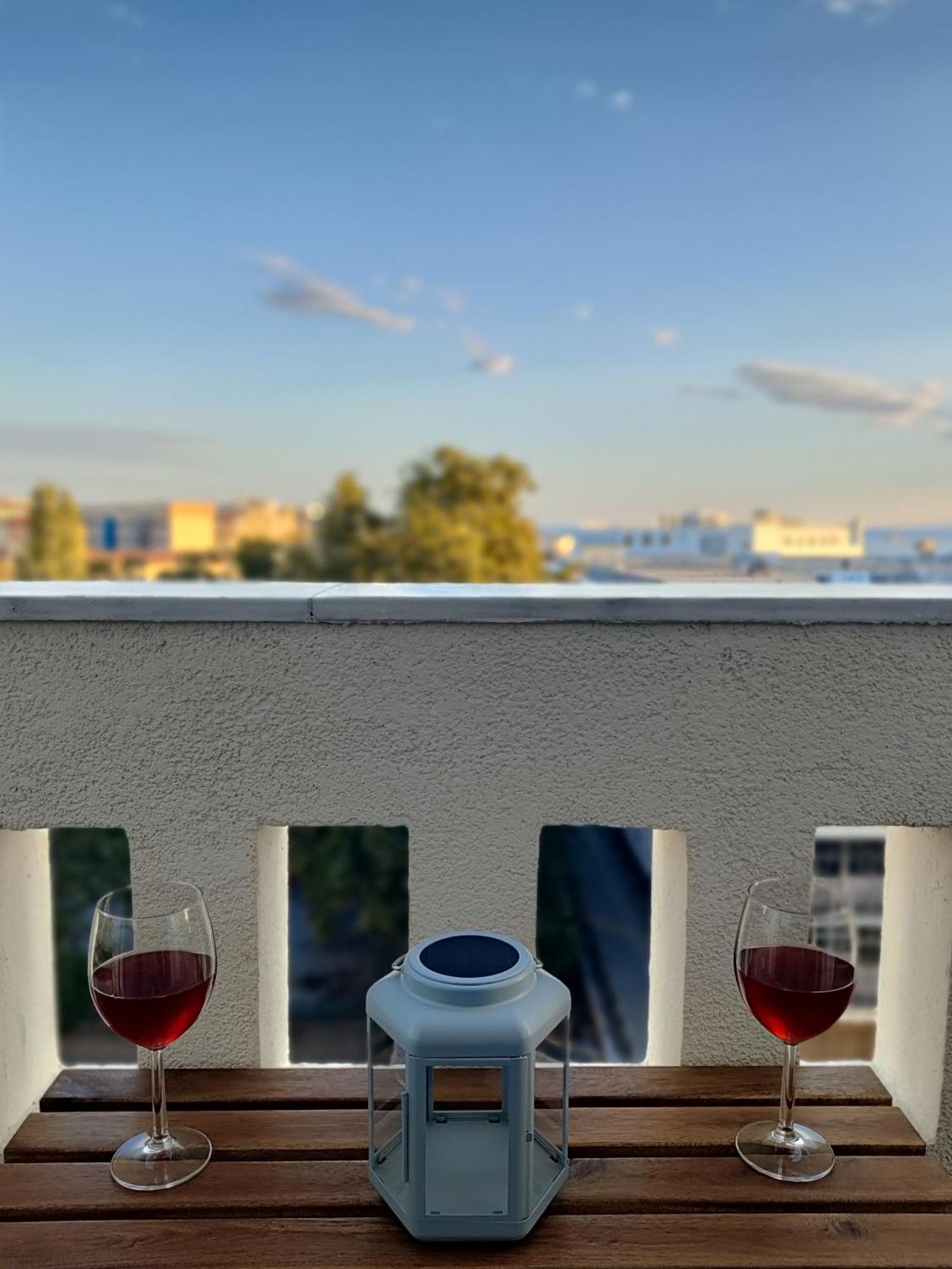 Celestial Luxury Skg Port Ii Apartment Thessaloniki