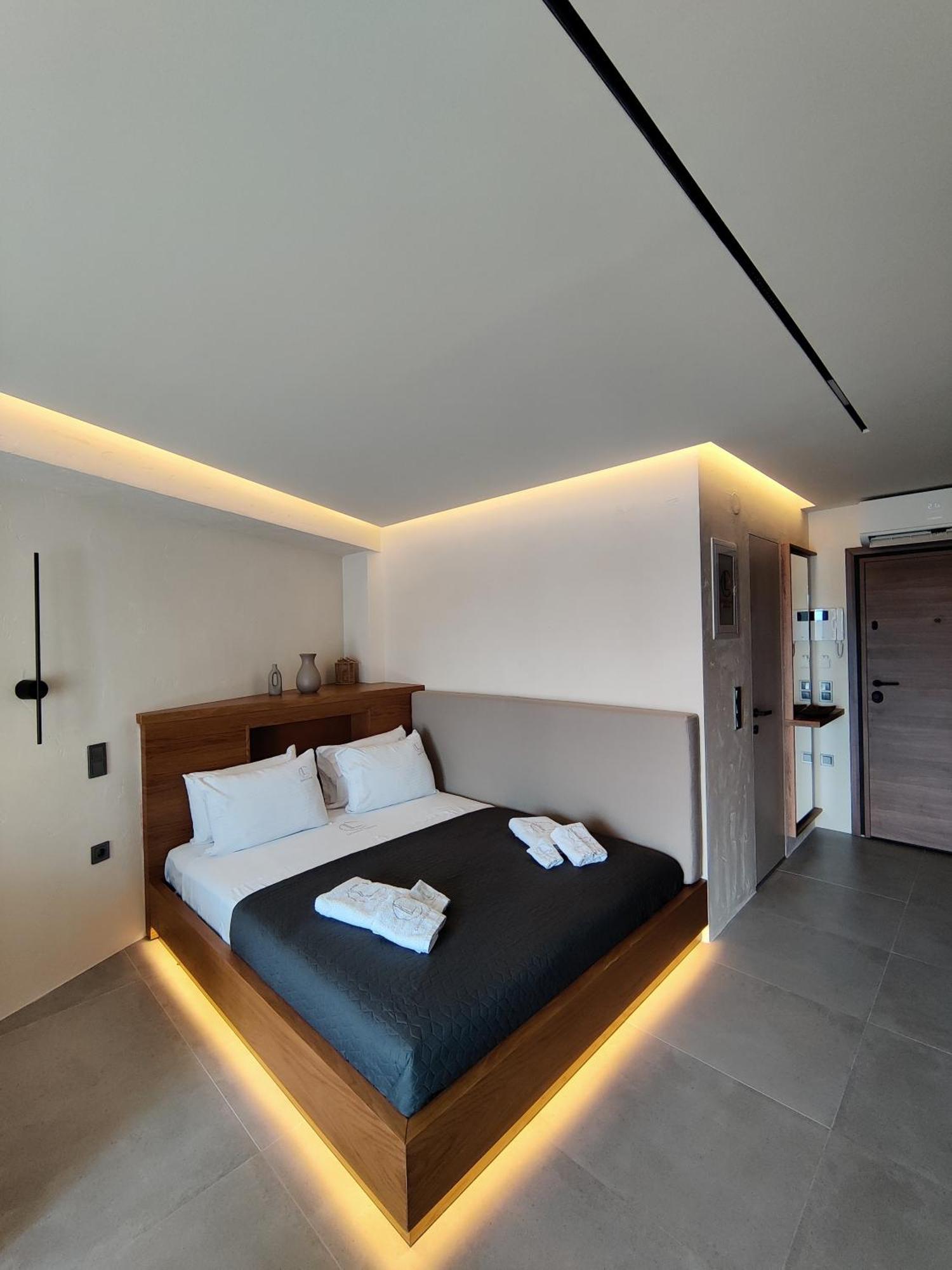 Apartment Celestial Luxury Skg Port Ii *