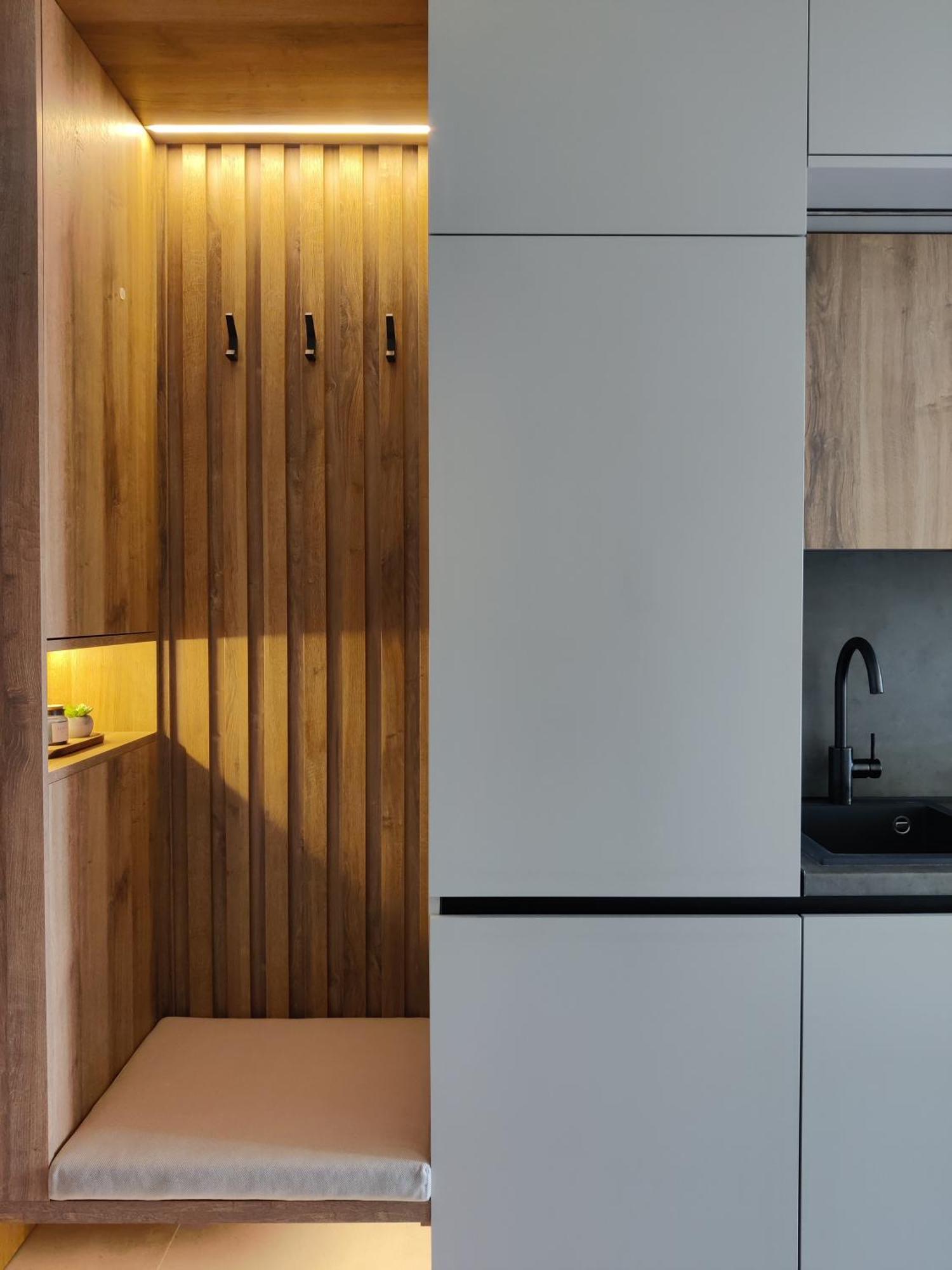 Apartment Celestial Luxury Skg Port Ii *