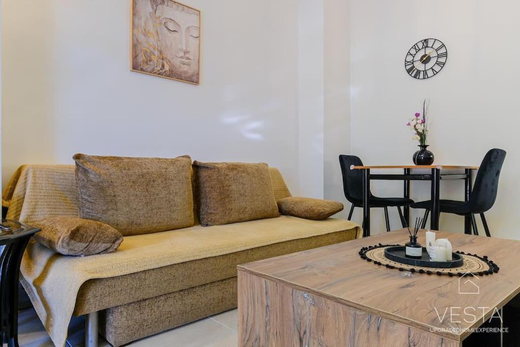 Comfort Loft, 1' Walk To Ippokratio Hospital * Thessaloniki