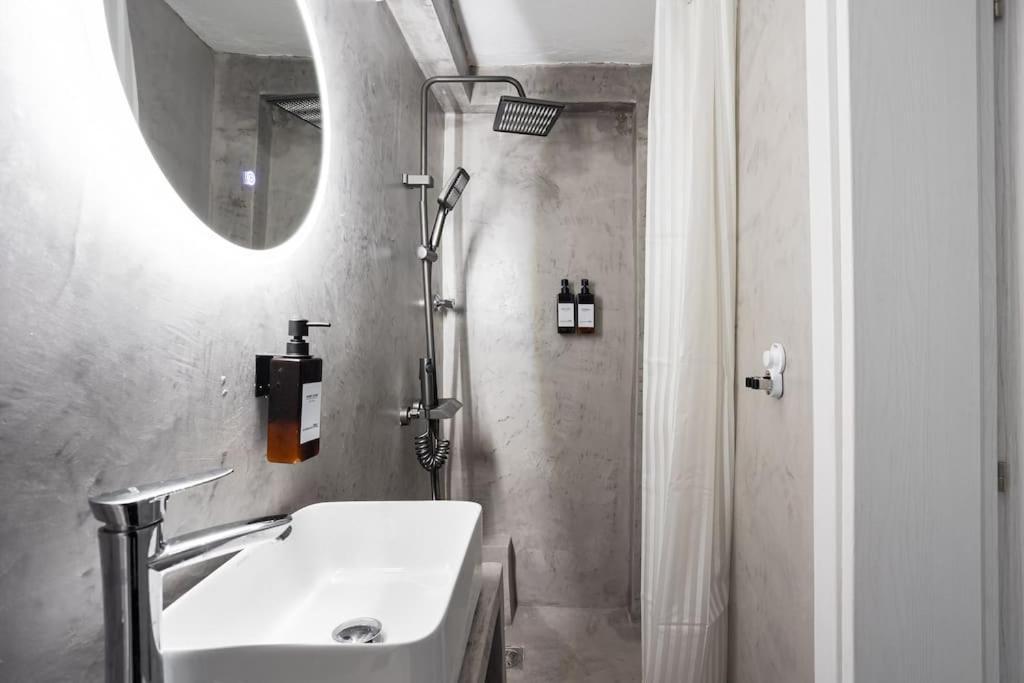 New In Apartment Thessaloniki