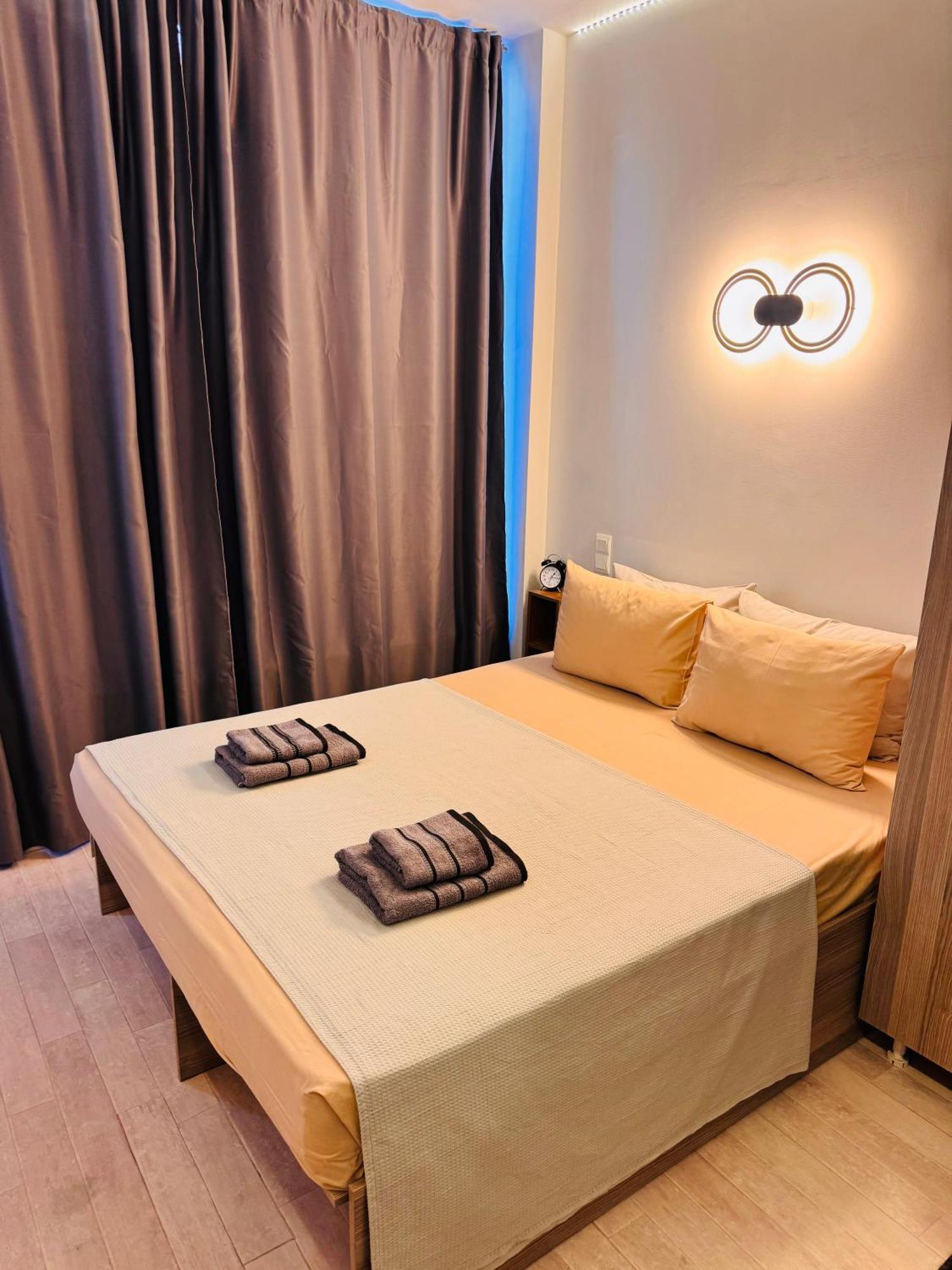 Thess Puzzle Apartment