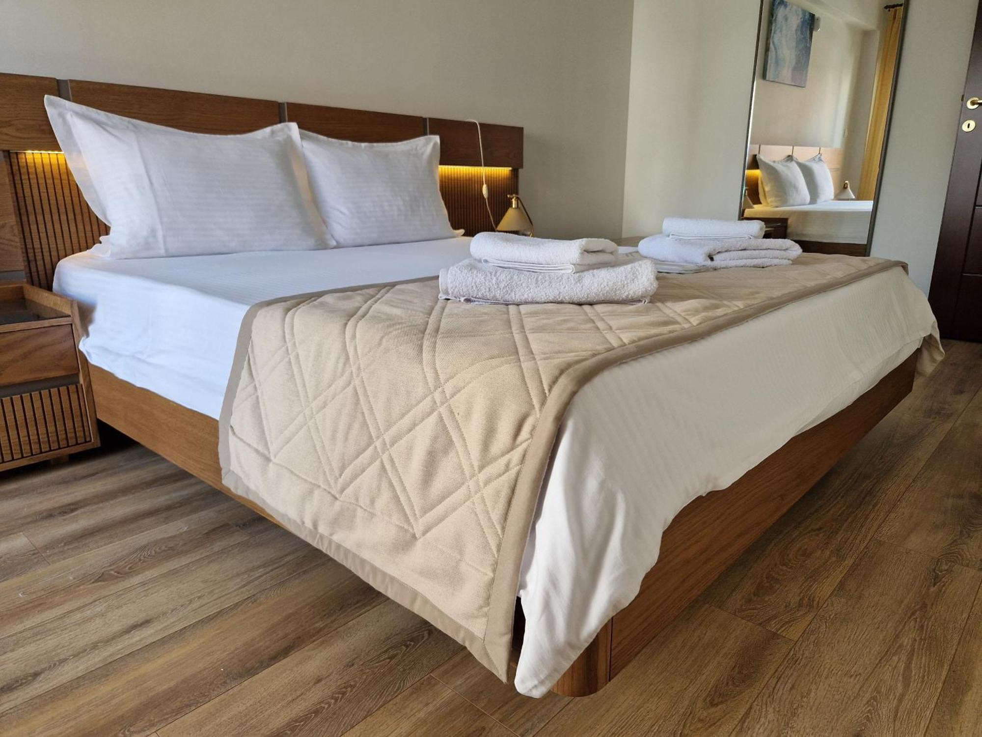 Appartement Aigaiou House 2 *
