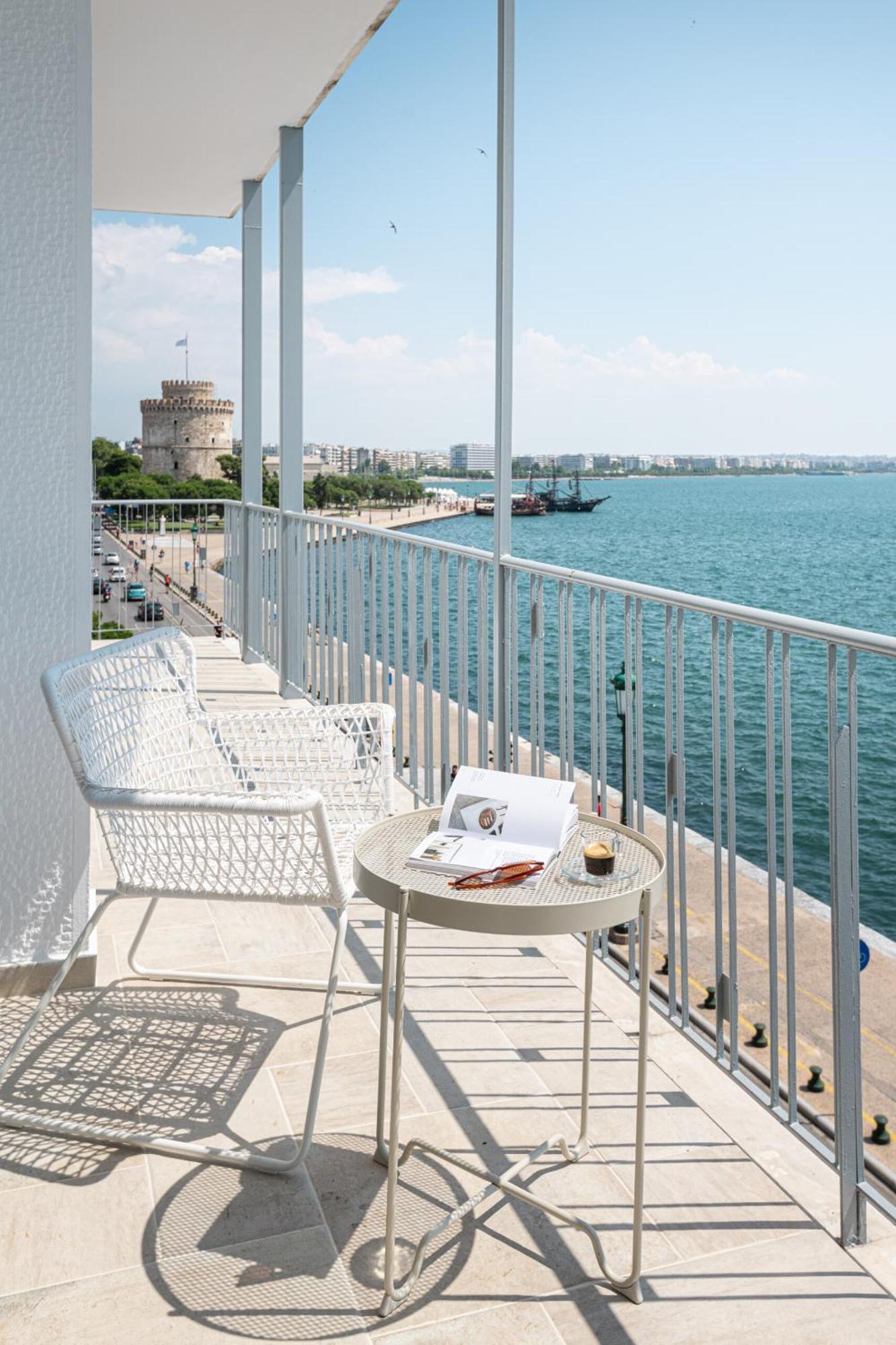 Primavera Seafront By Halu! Next To White Tower *