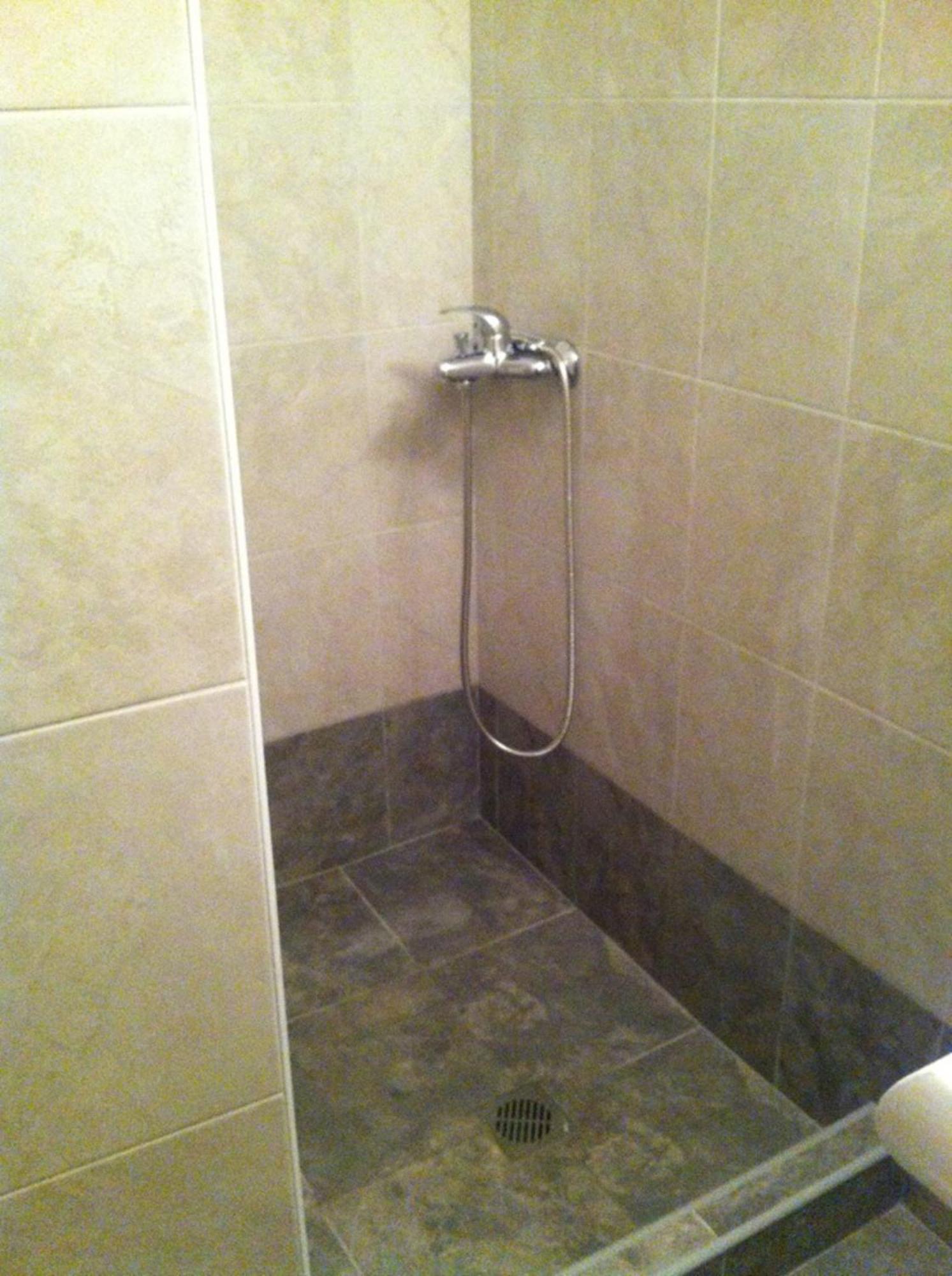 2 Bedroom Center In