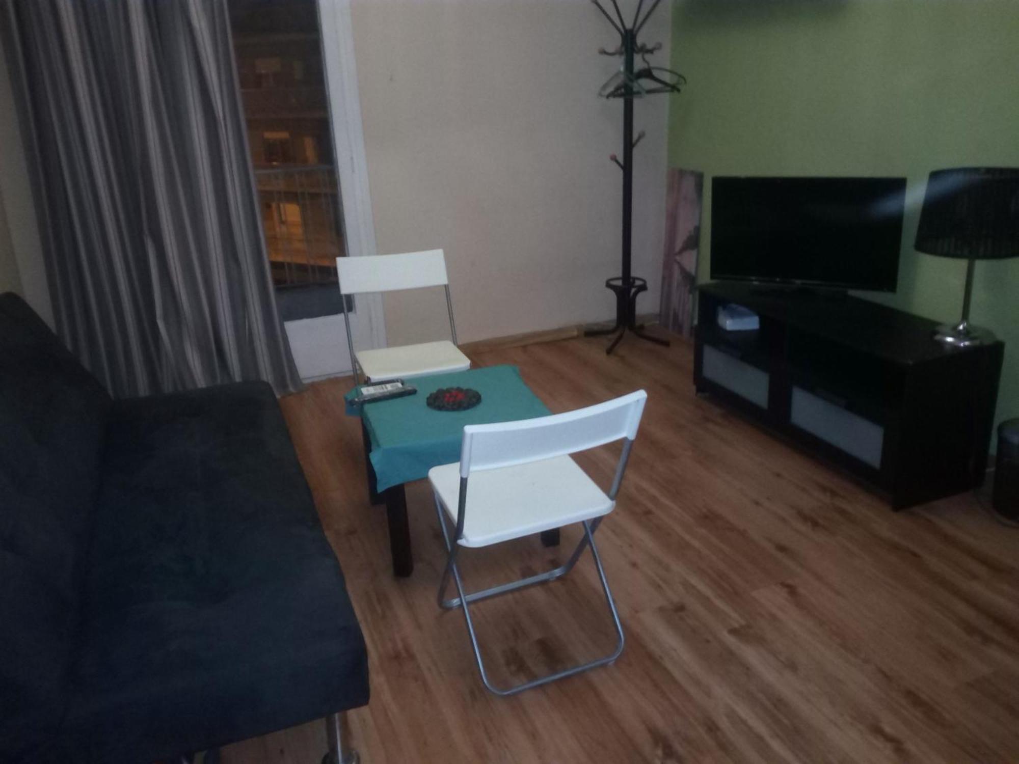 2 Bedroom Center In