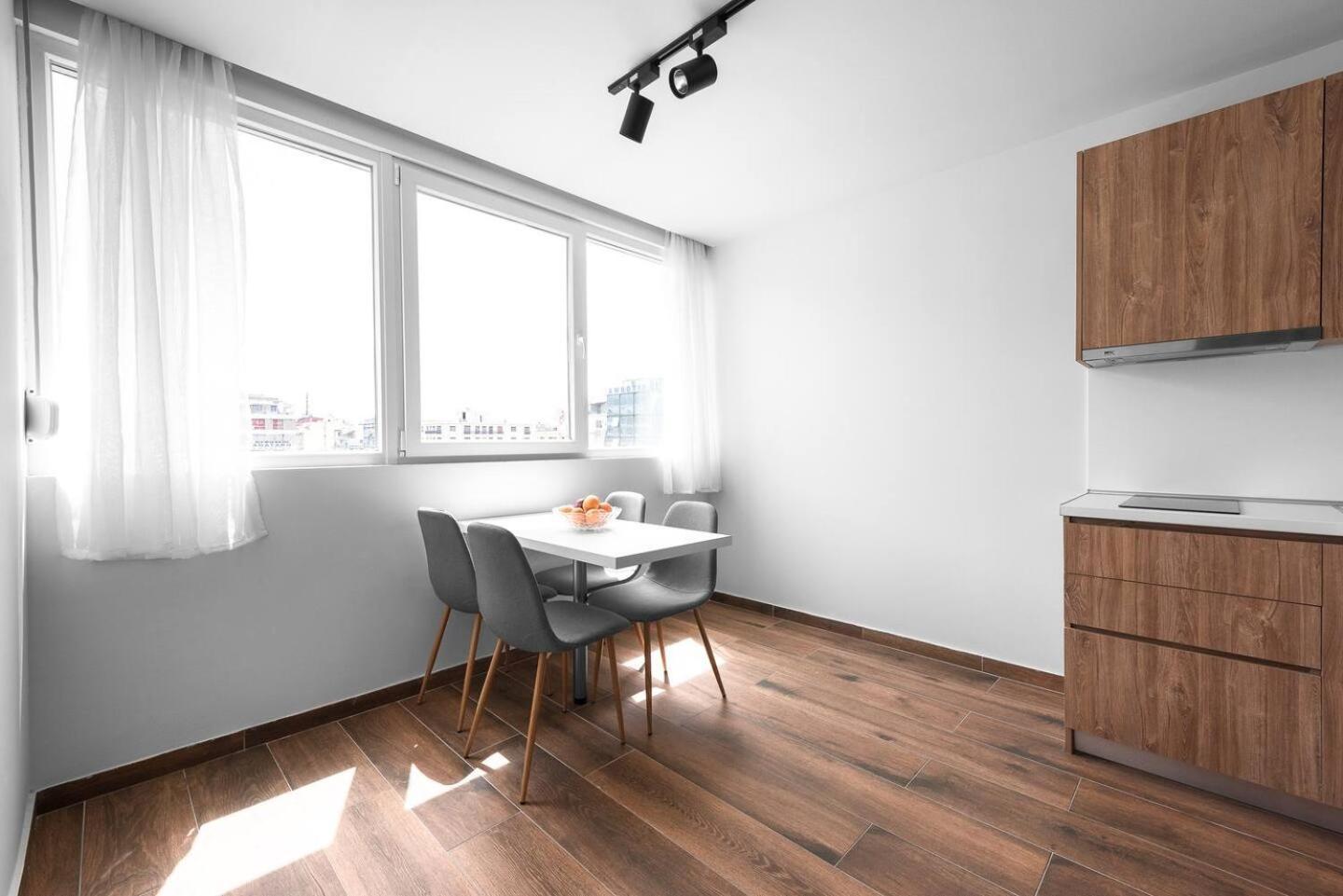 Ultima, Nilie Hospitality Mgmt Apartment *
