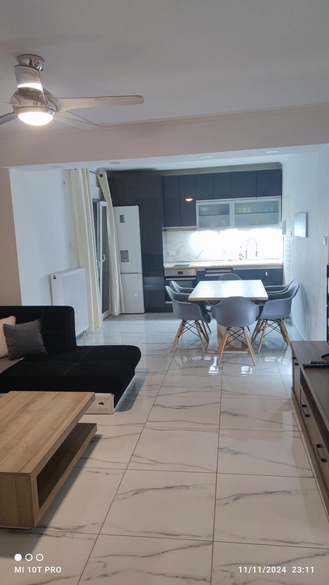 100sqm2bedrooms Free Parking Airport 10min