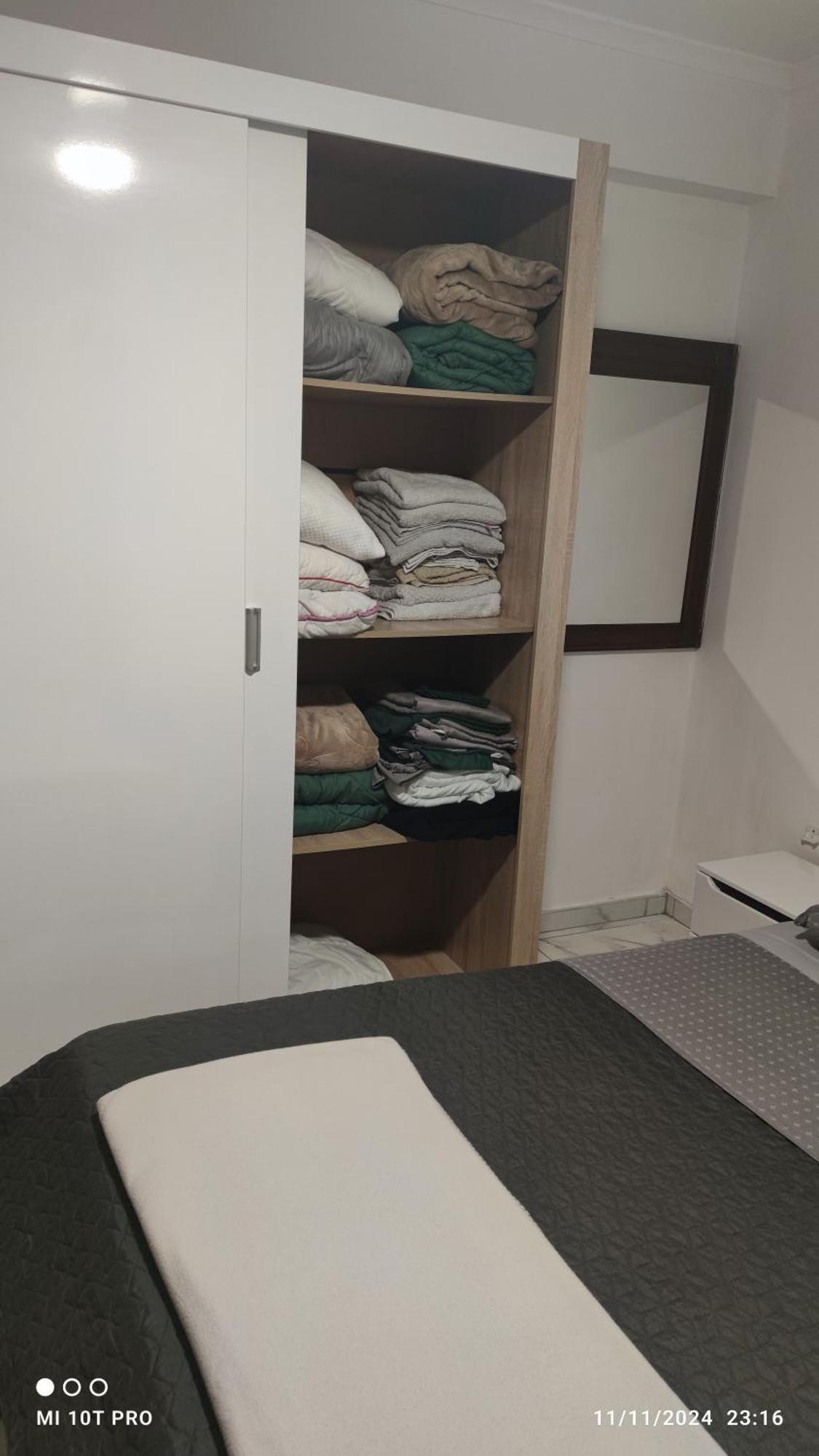 100sqm2bedrooms Free Parking Airport 10min Apartment