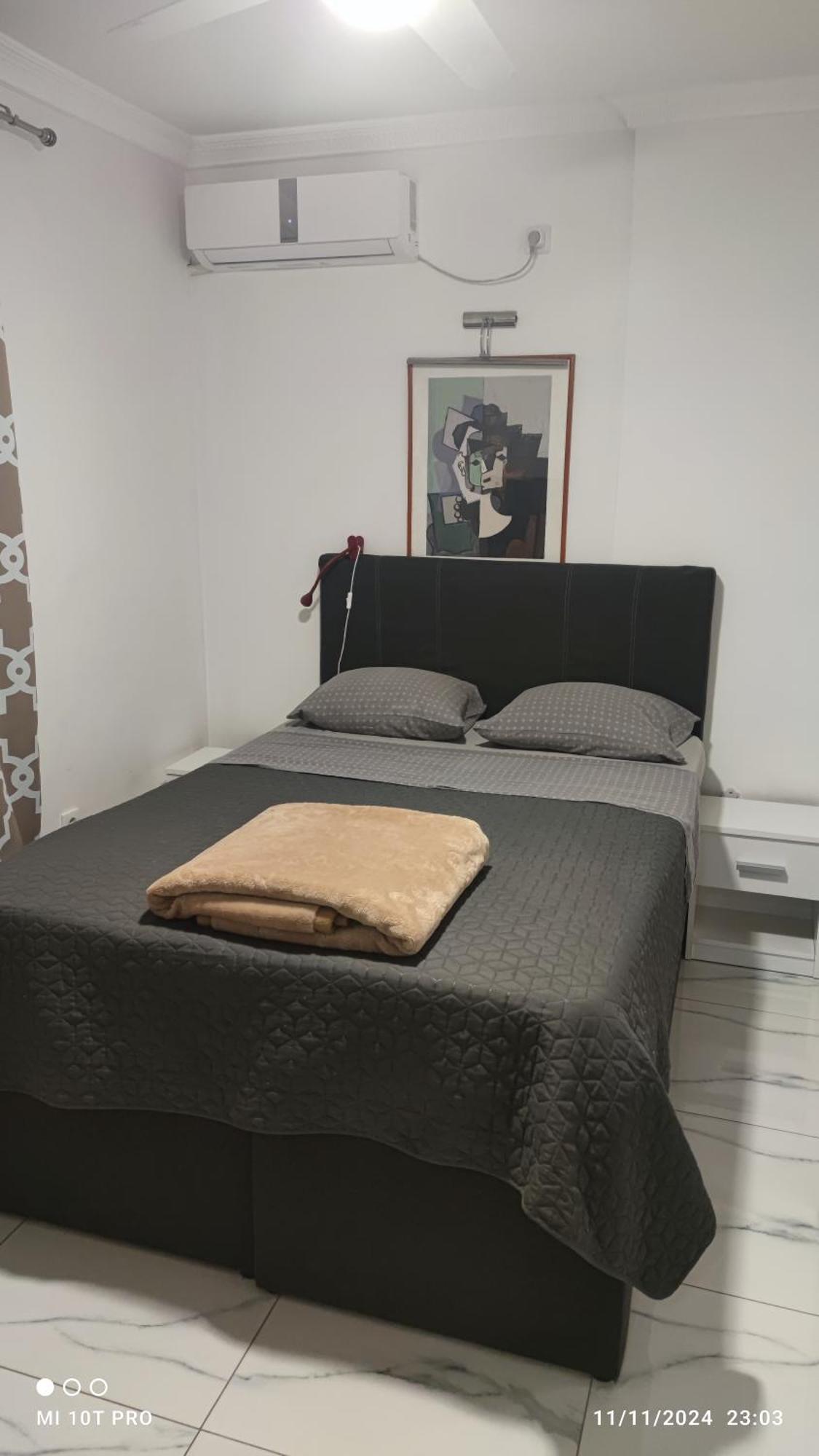 Apartment 100sqm2bedrooms Free Parking Airport 10min *