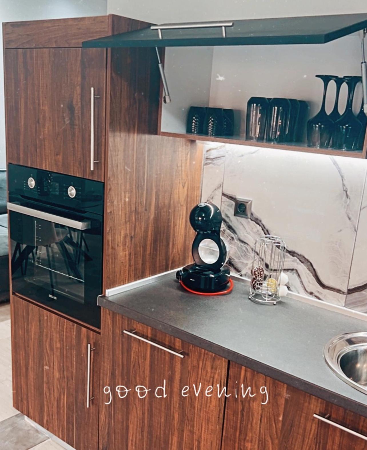 Apartamento Angies Ledsigns
