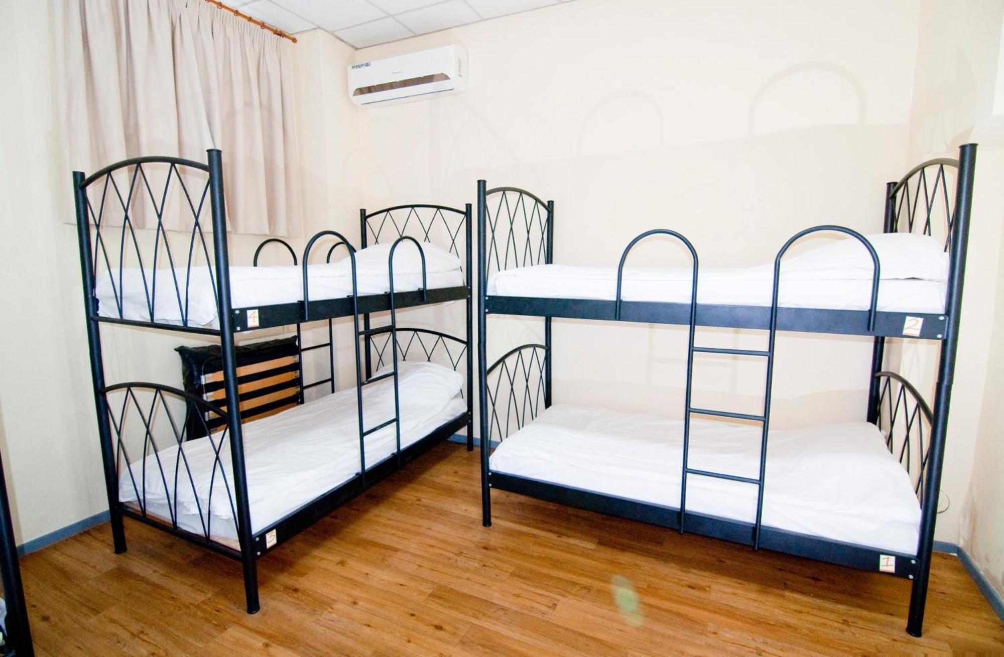 Rentrooms Guest house 3*