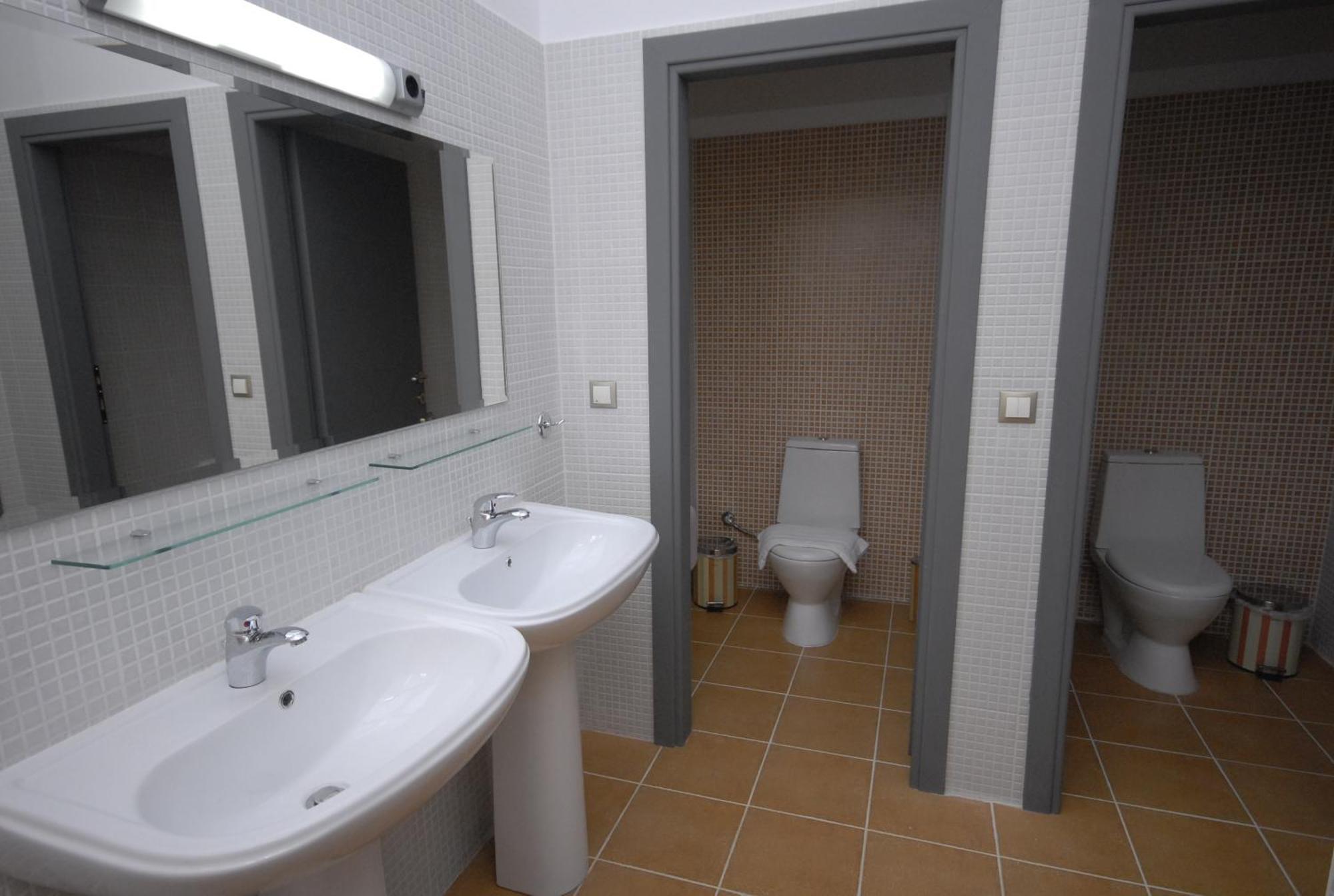 Guest house Rentrooms 3*